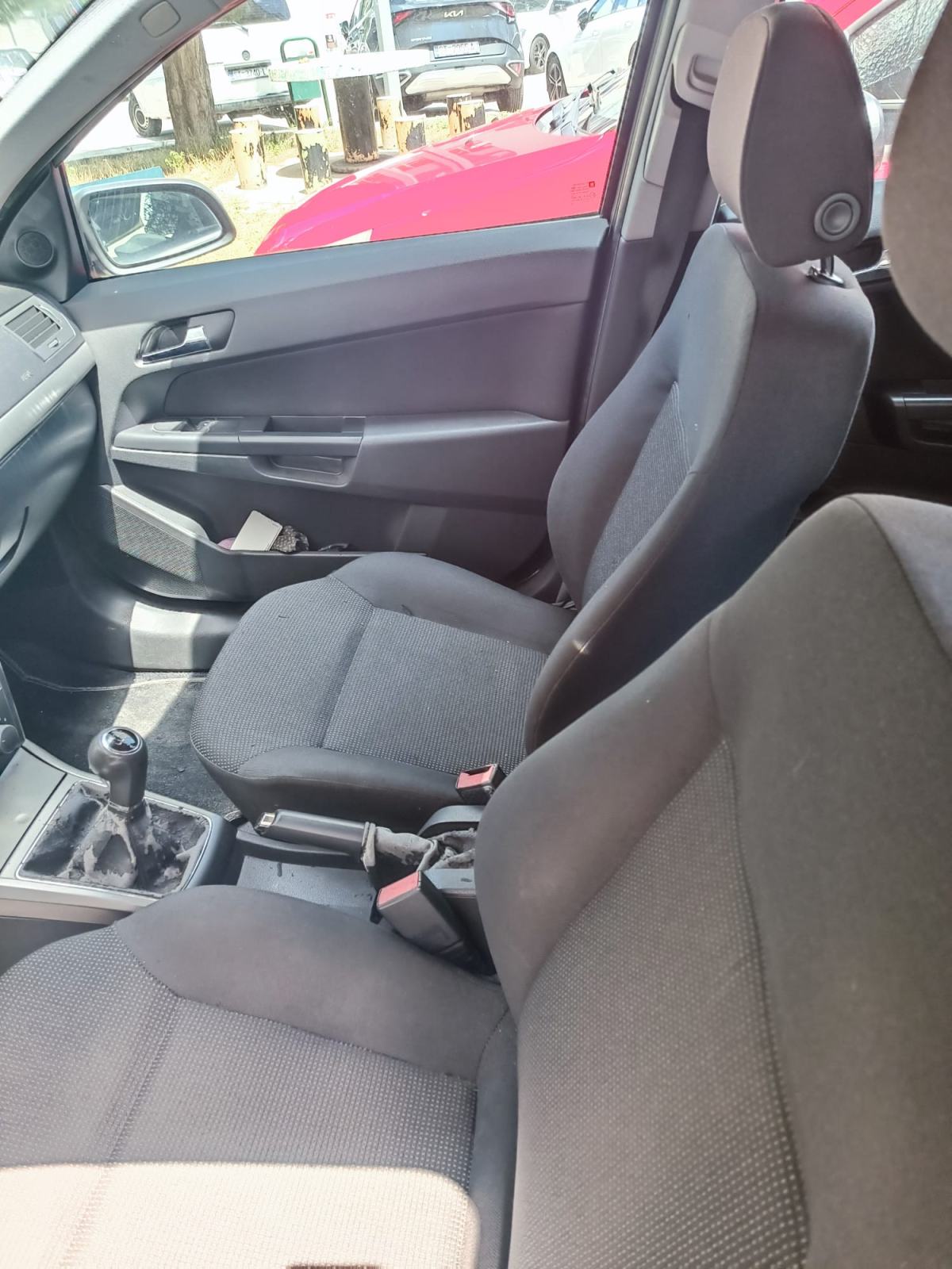 Opel Astra 1,4, fotografija 6