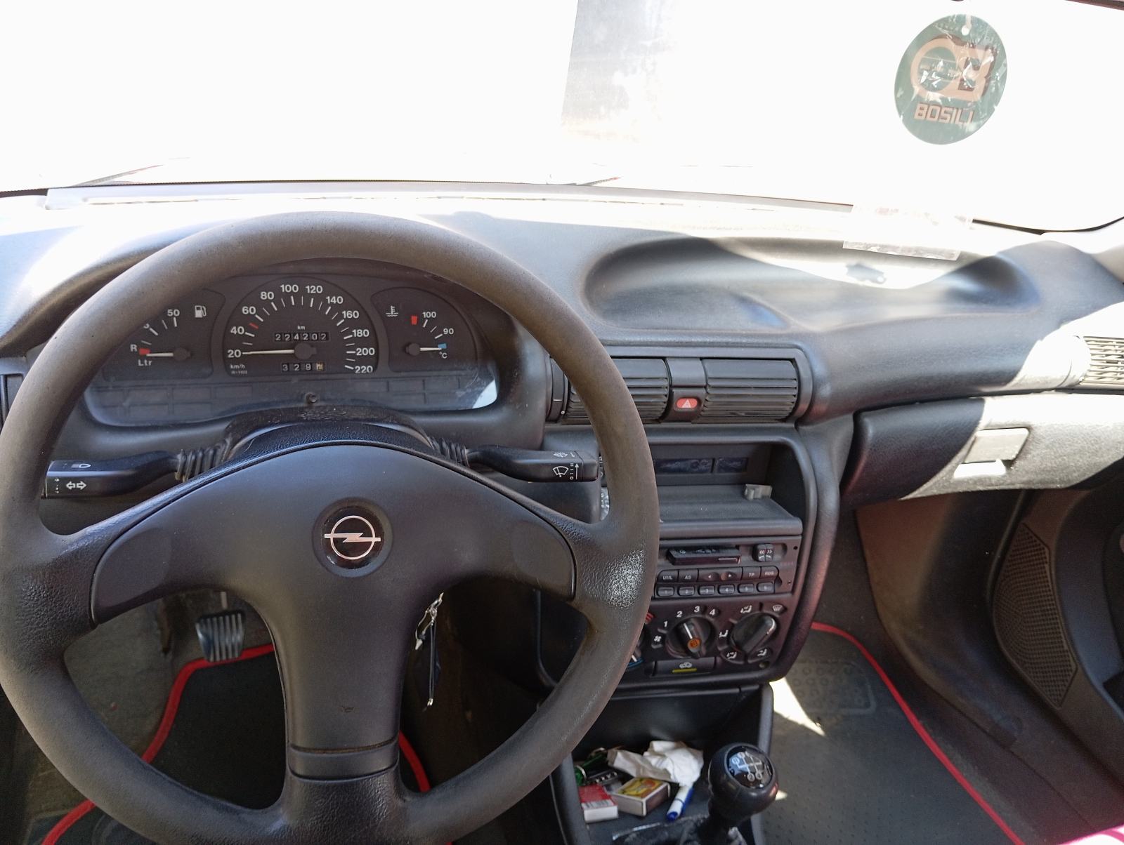 Opel Astra 1,4 i, fotografija 10