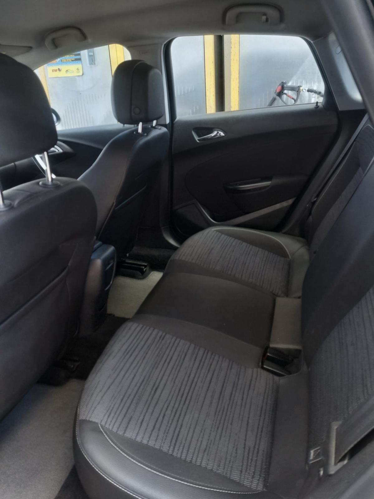 Opel Astra J 1.4, fotografija 7