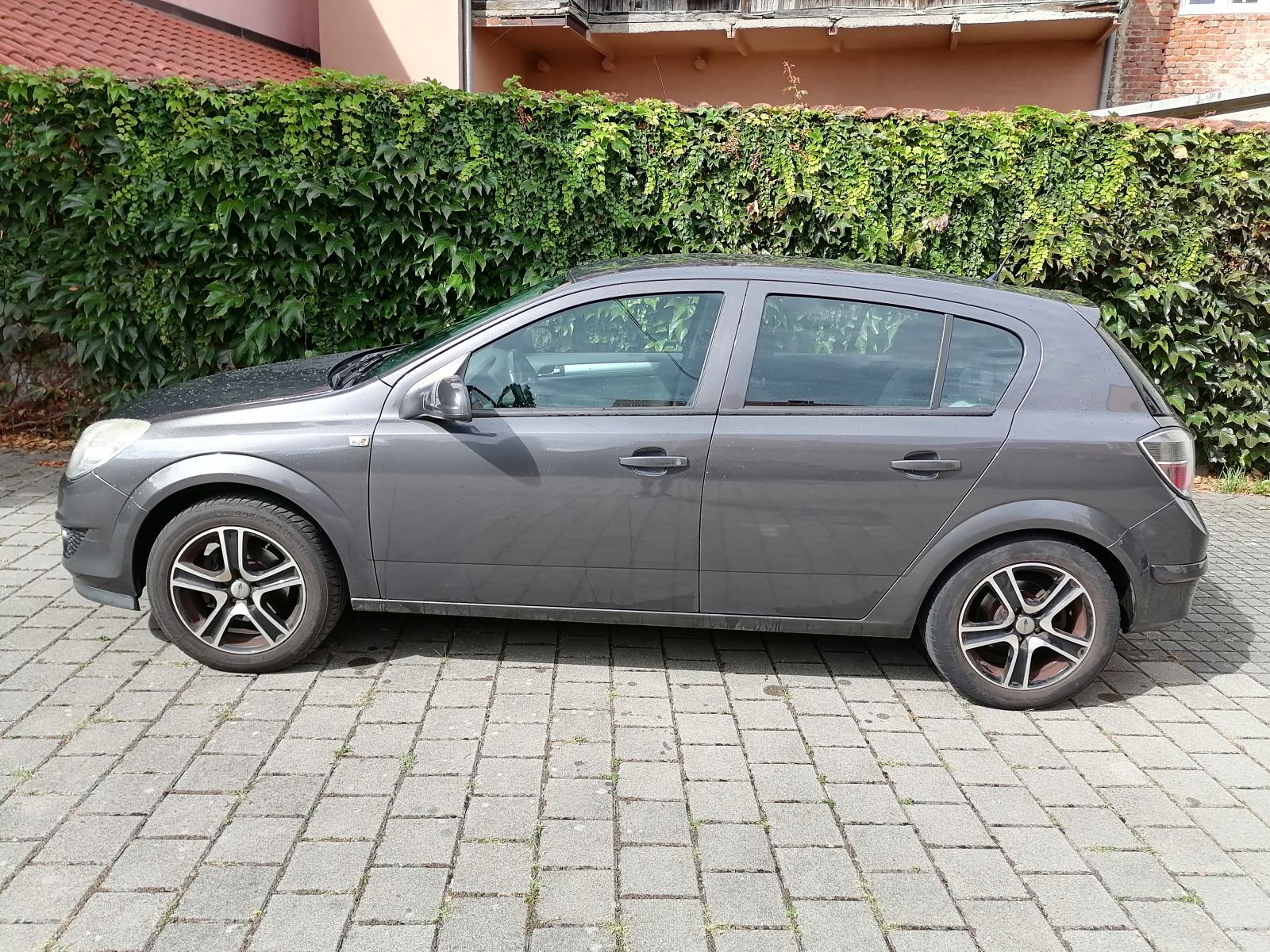 Opel Astra 1,4 - tehnički do 08/2027.!!!, fotografija 3