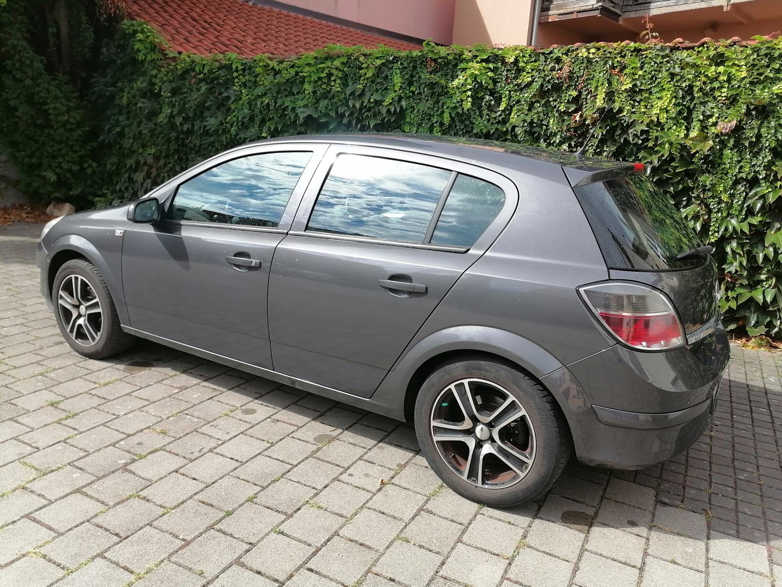 Opel Astra 1,4 - tehnički do 08/2027.!!!, fotografija 4