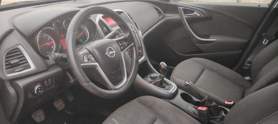 Opel Astra 1,4TURBO LPG ATESTIRAN, fotografija 8