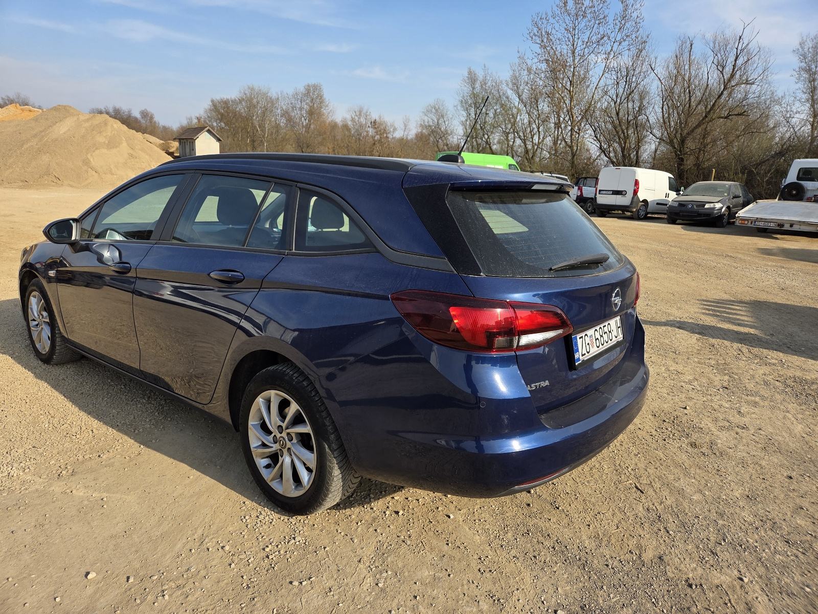 Opel Astra 1,5 CDTi automatik, fotografija 4