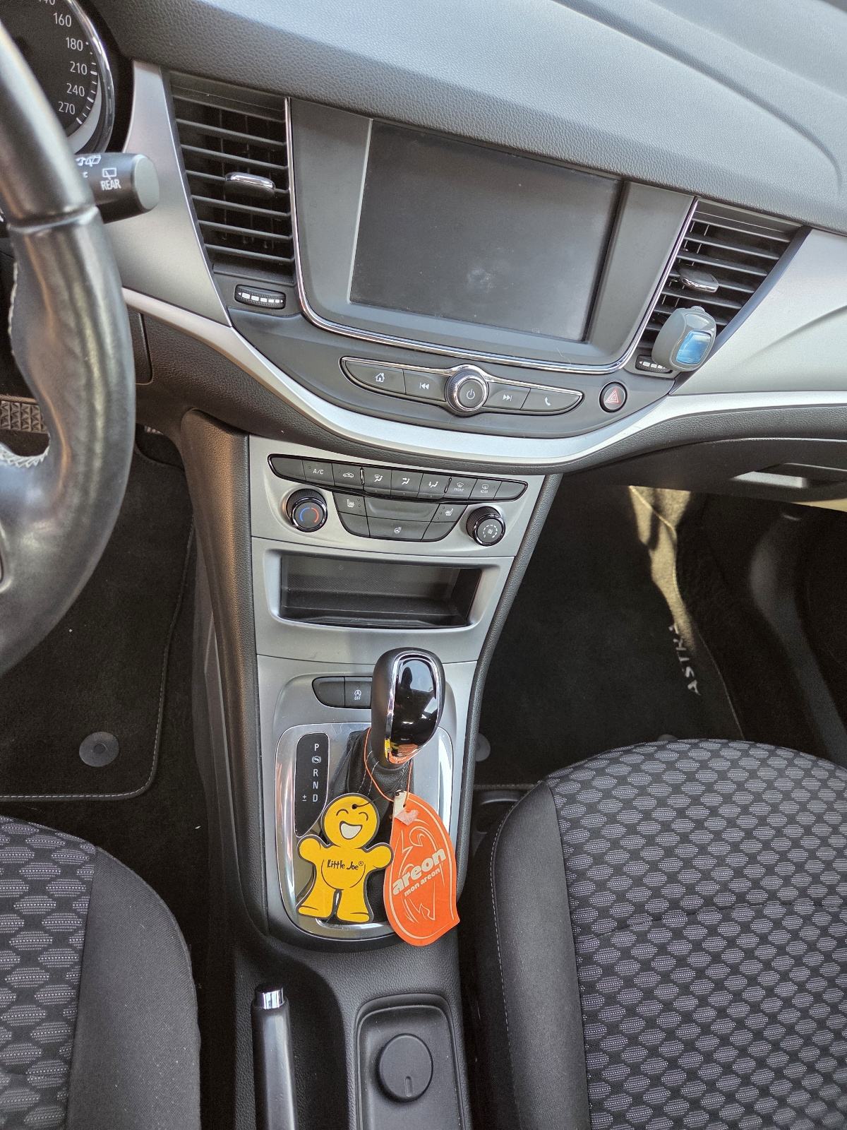 Opel Astra 1,5 CDTi automatik, fotografija 6