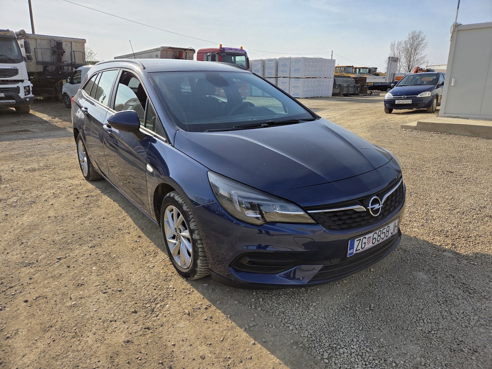 Opel Astra 1,5 CDTi automatik, fotografija 2
