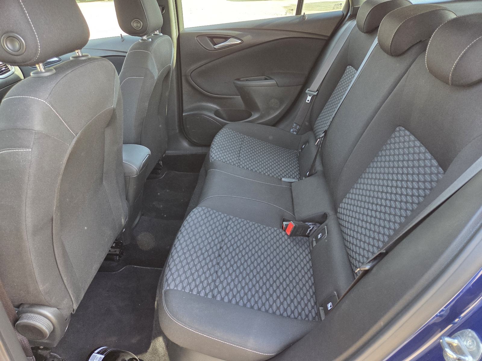Opel Astra 1,5 CDTi automatik, fotografija 8