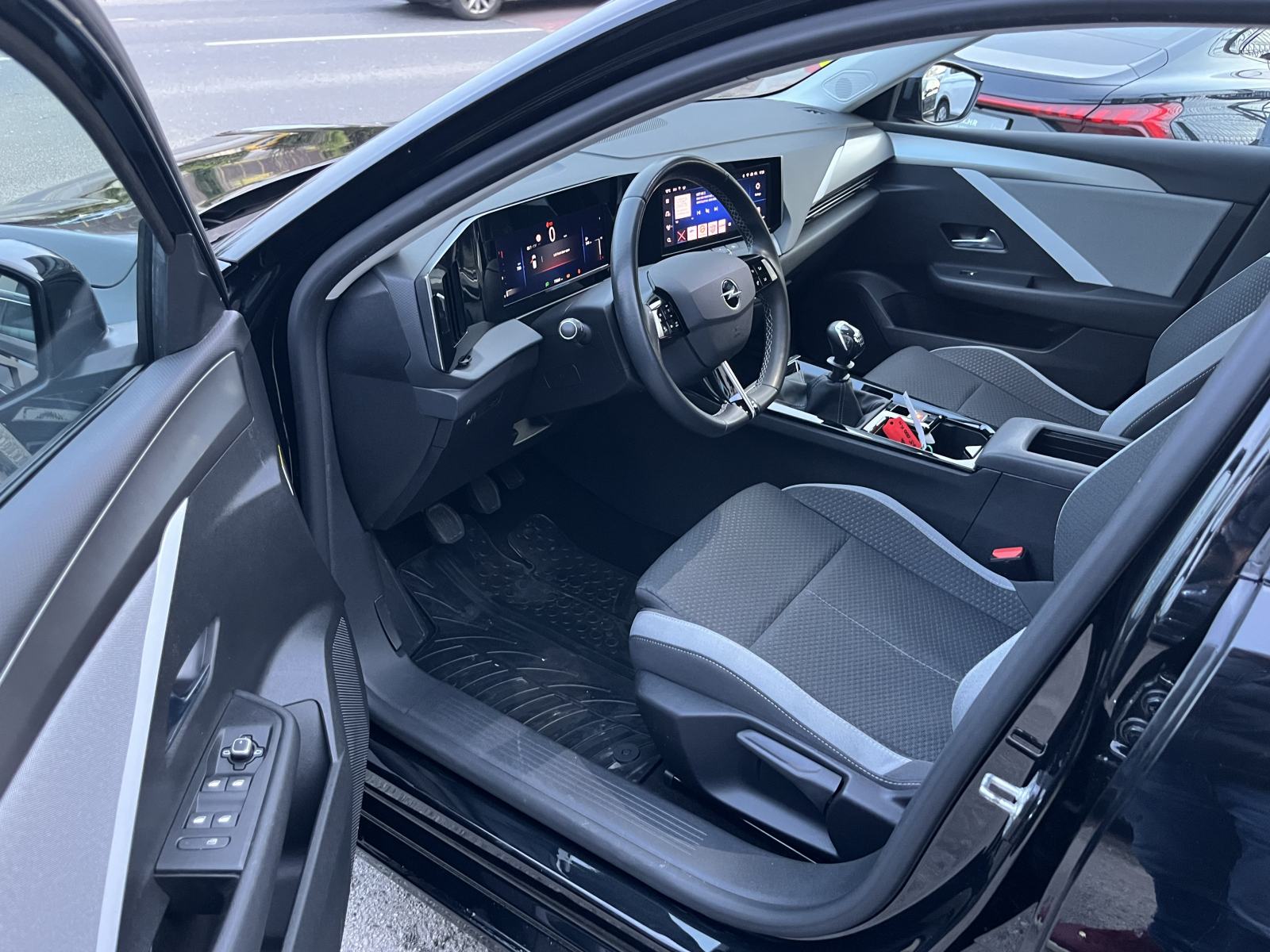 Opel Astra 1,5 D 130 KS 1.VL Nije uvoz Jamstvo 1G, fotografija 9