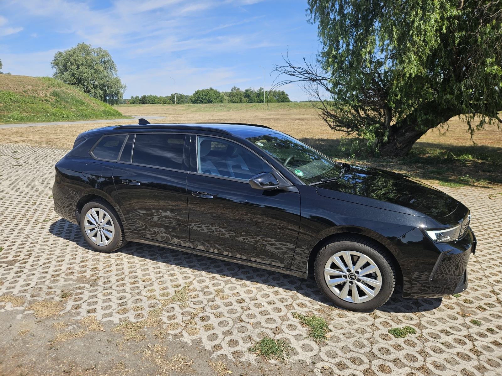 Opel Astra 1,5 D Sports Tourer, pogled izvana - slika 4