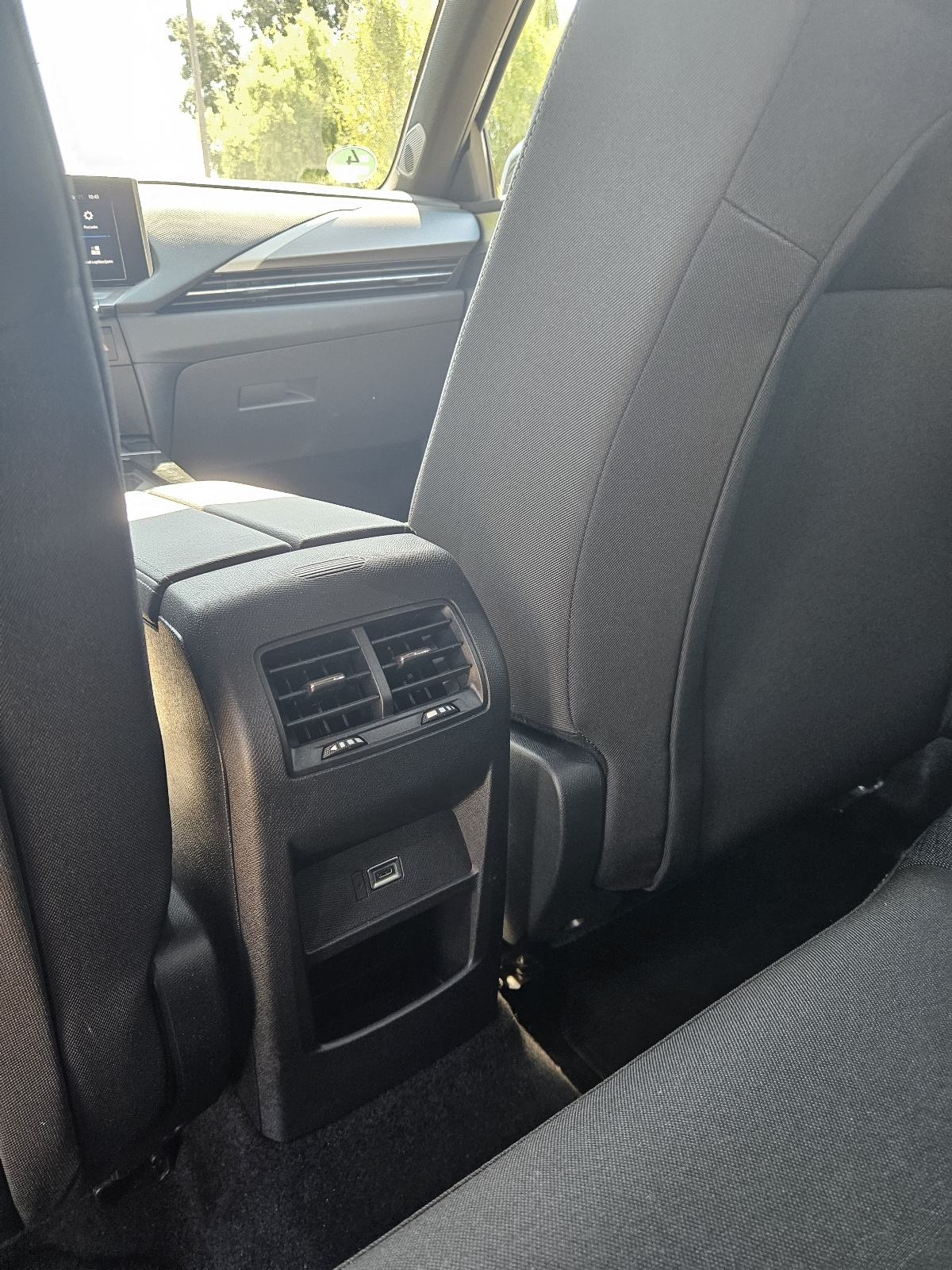 Opel Astra 1,5 D Sports Tourer, fotografija 9