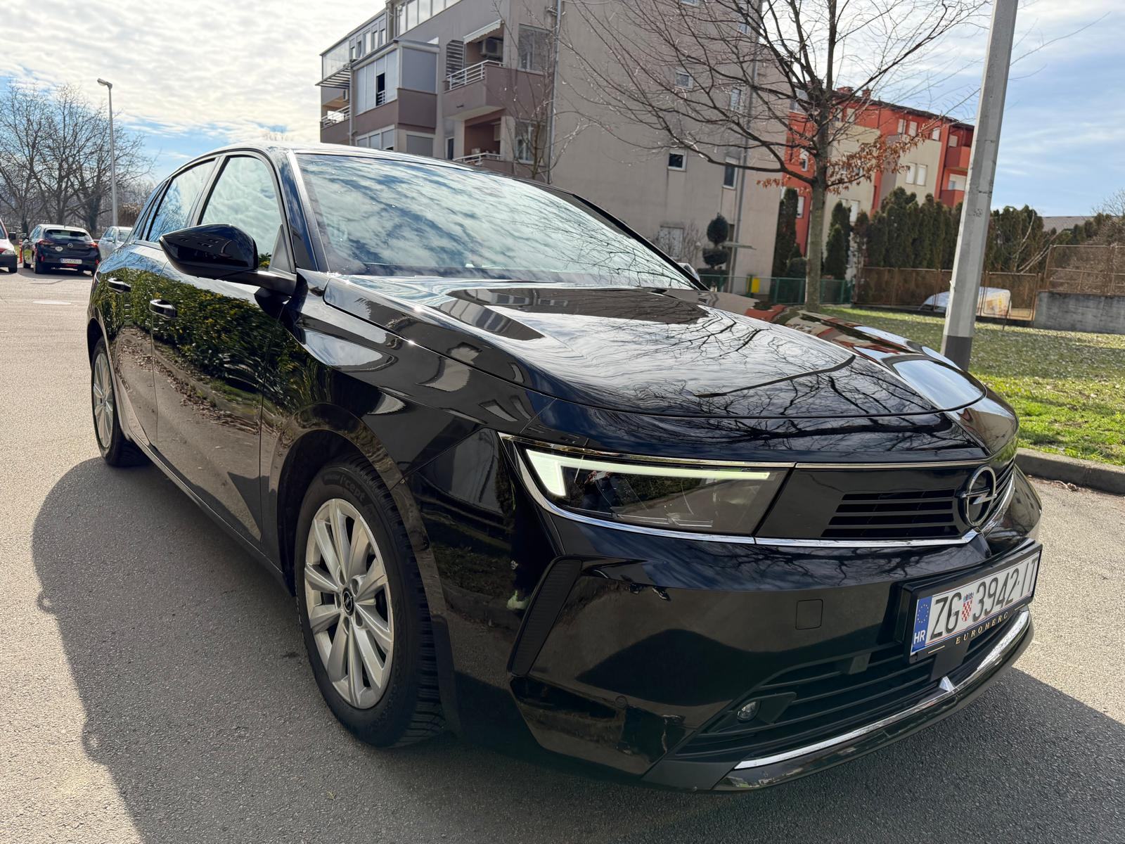 Opel Astra 1,5 DIESEL 130Ks 1 vlasnik HR.auto, fotografija 8