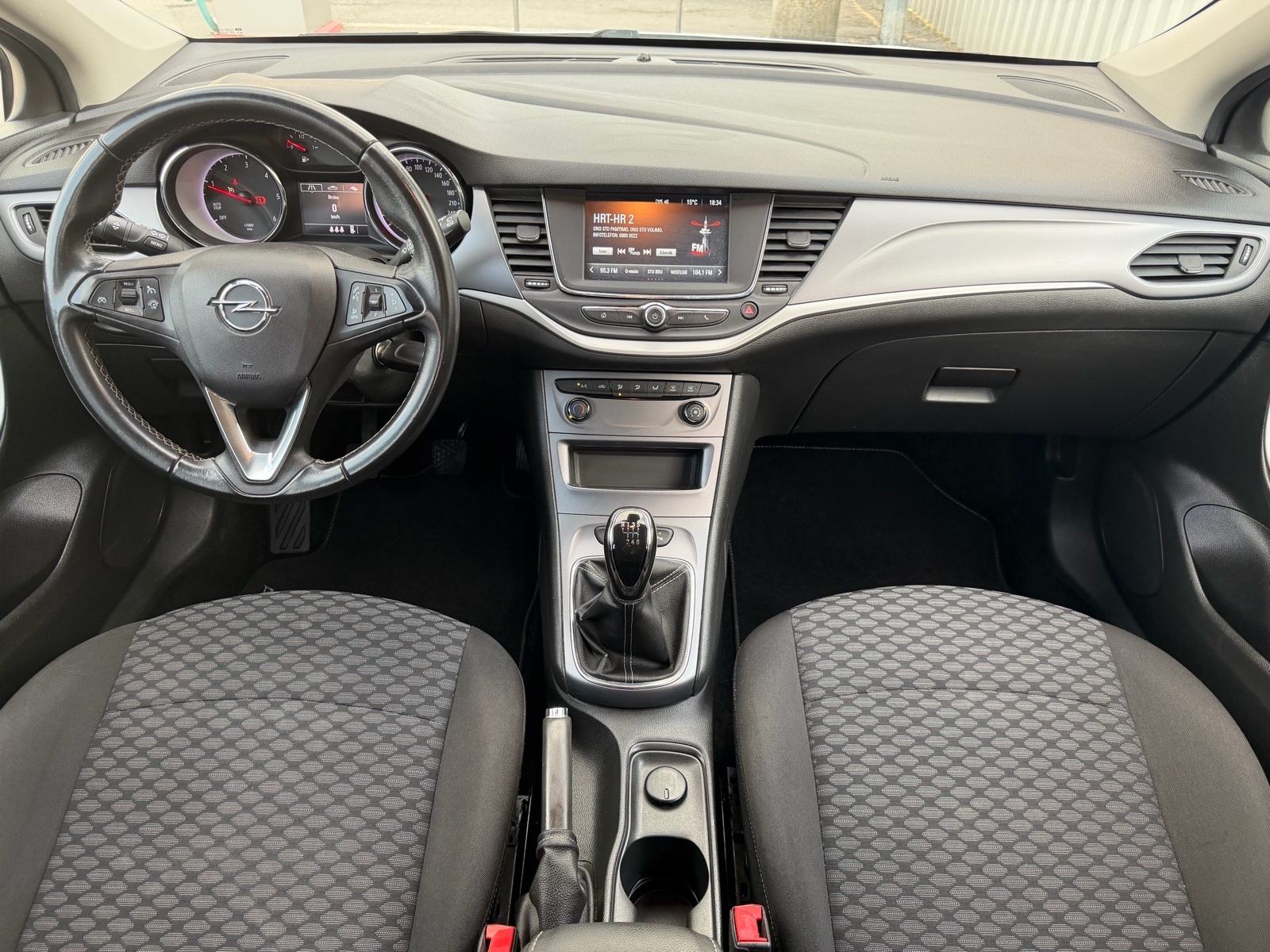 Opel Astra 1,5 D, fotografija 13