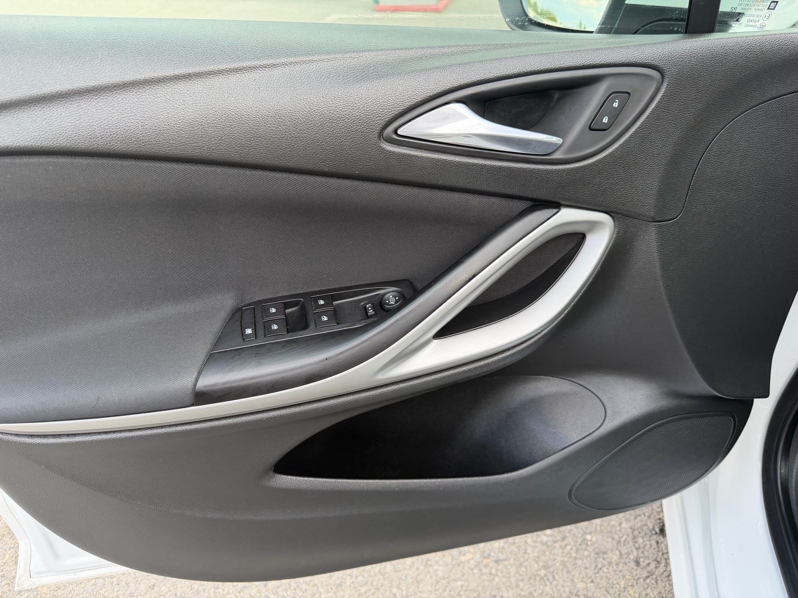Opel Astra 1,5 D, fotografija 15