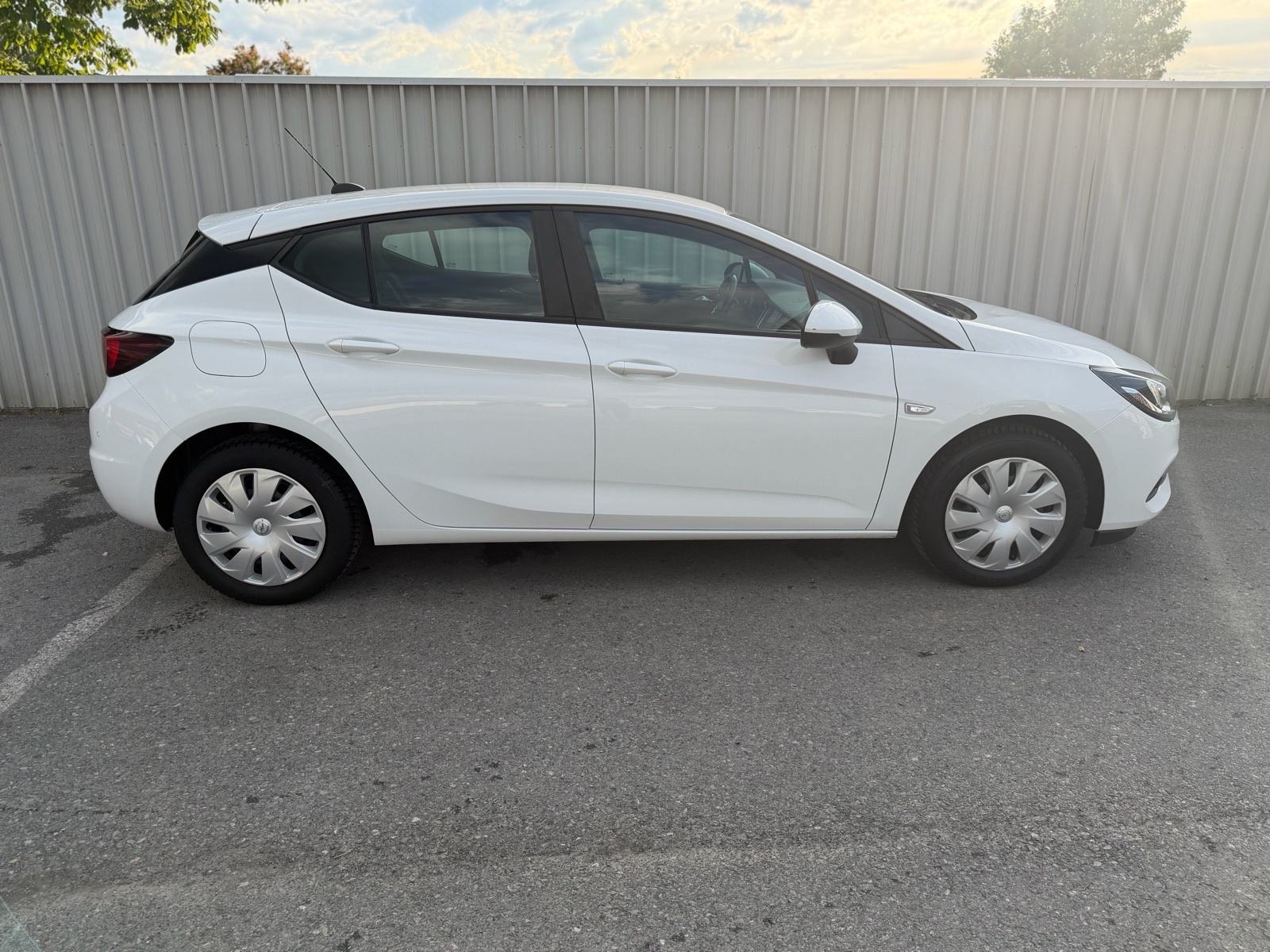 Opel Astra 1,5 D, fotografija 8
