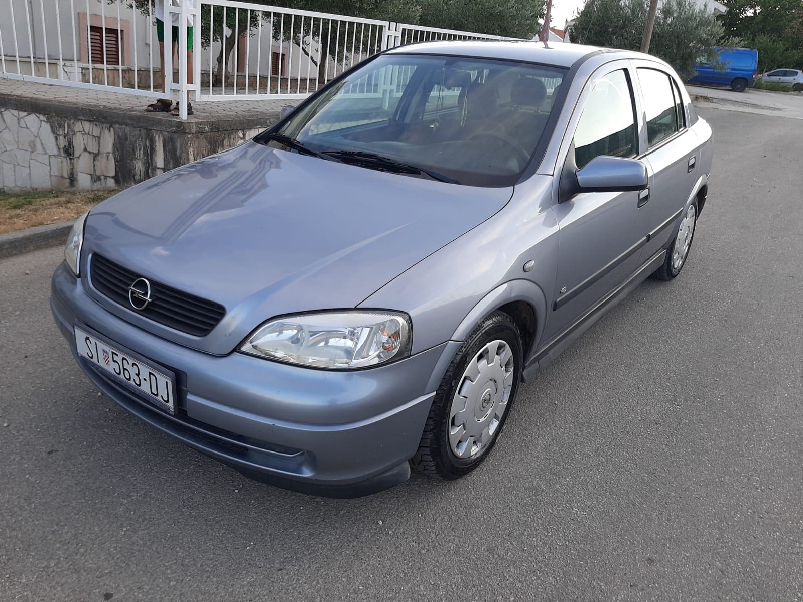 Opel Astra 16 Twinport