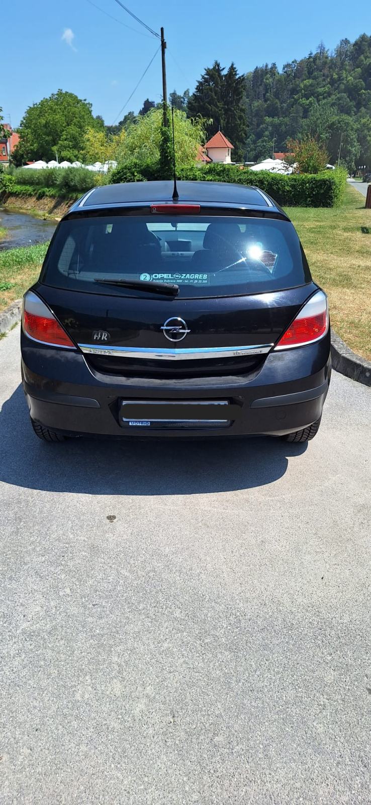 Opel Astra 1,6 16V, fotografija 3