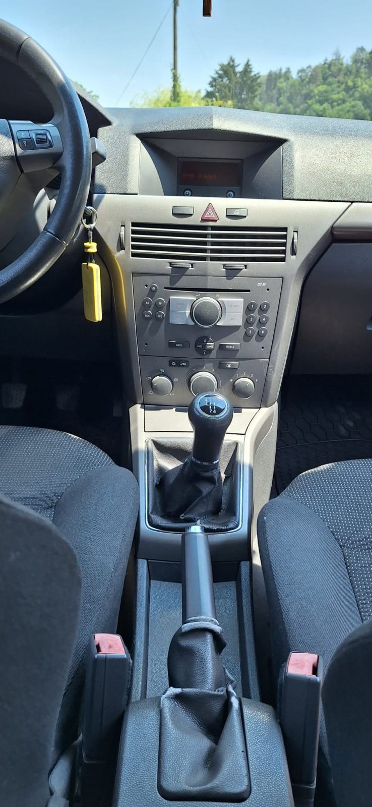 Opel Astra 1,6 16V, fotografija 6