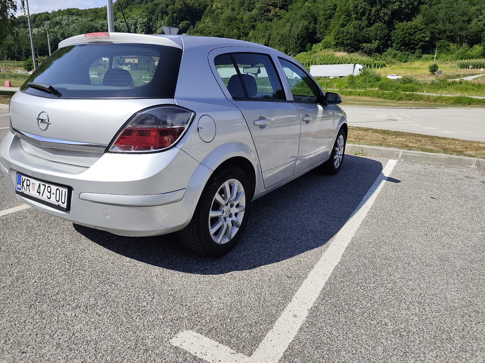 Opel Astra 1,6, 2012 god, 200 tkm, fotografija 5
