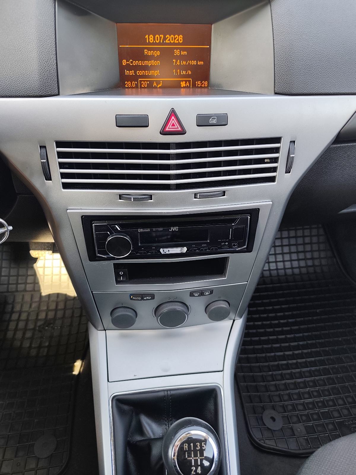 Opel Astra 1,6, 2012 god, 200 tkm, fotografija 12