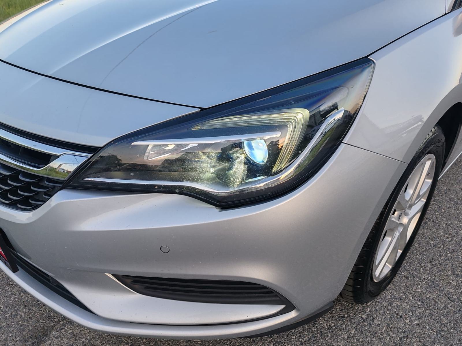 Opel Astra 1,6 CDTI-2017gd.md-MEDIA-reg.08/2027,xenon,senzori,KARTICE, fotografija 3