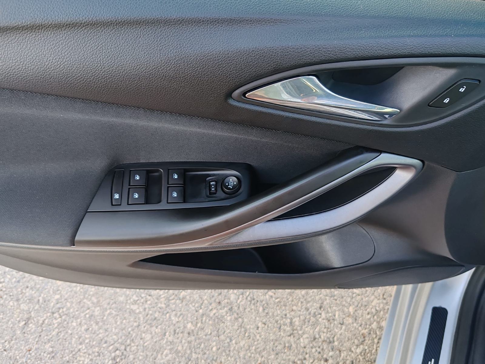 Opel Astra 1,6 CDTI-2017gd.md-MEDIA-reg.08/2027,xenon,senzori,KARTICE, fotografija 19