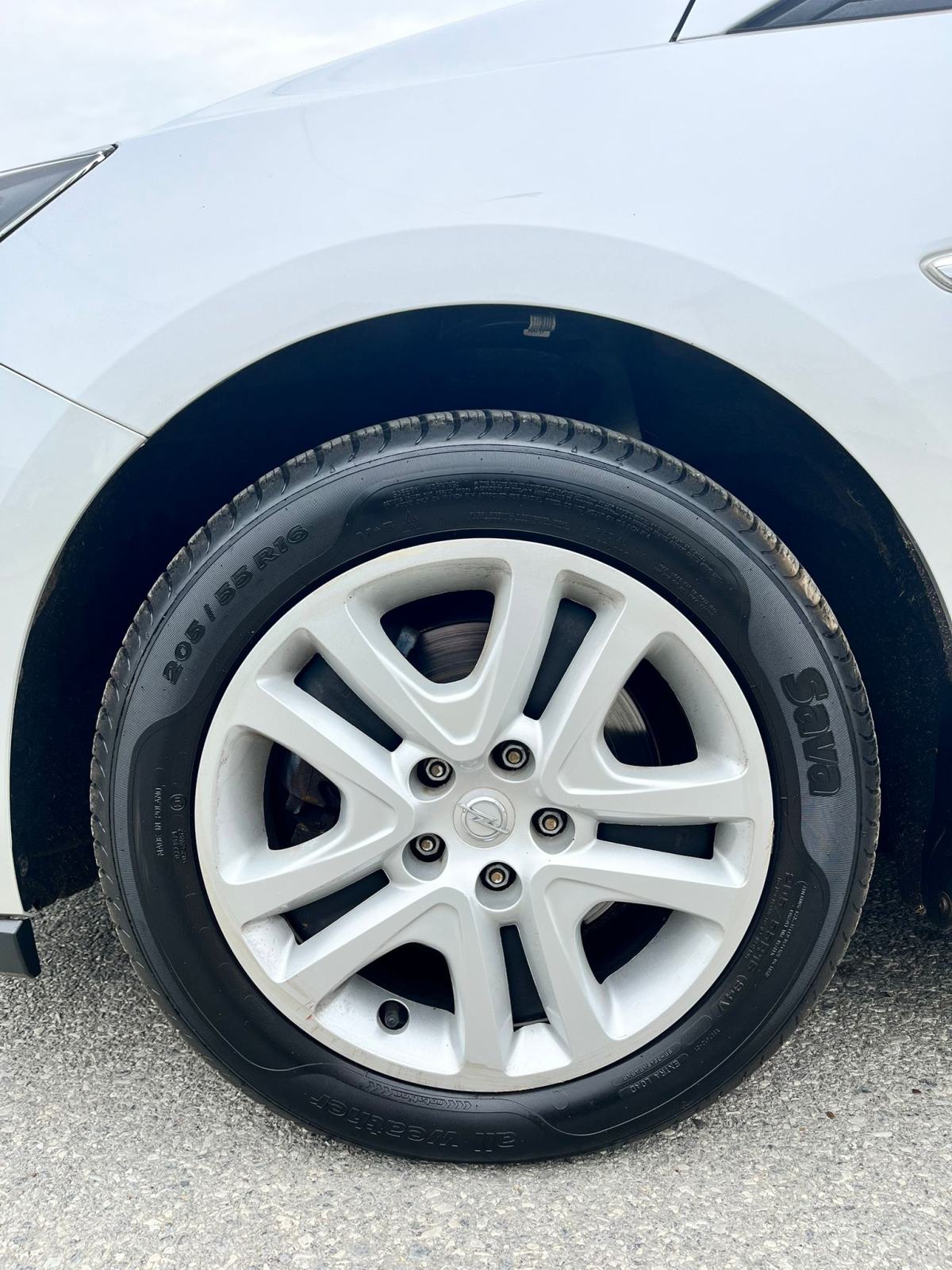 Opel Astra 1,6 CDTI-2017god.md-NAVIGACIJA-168tkm,xenon,senzori,KARTICE, fotografija 5