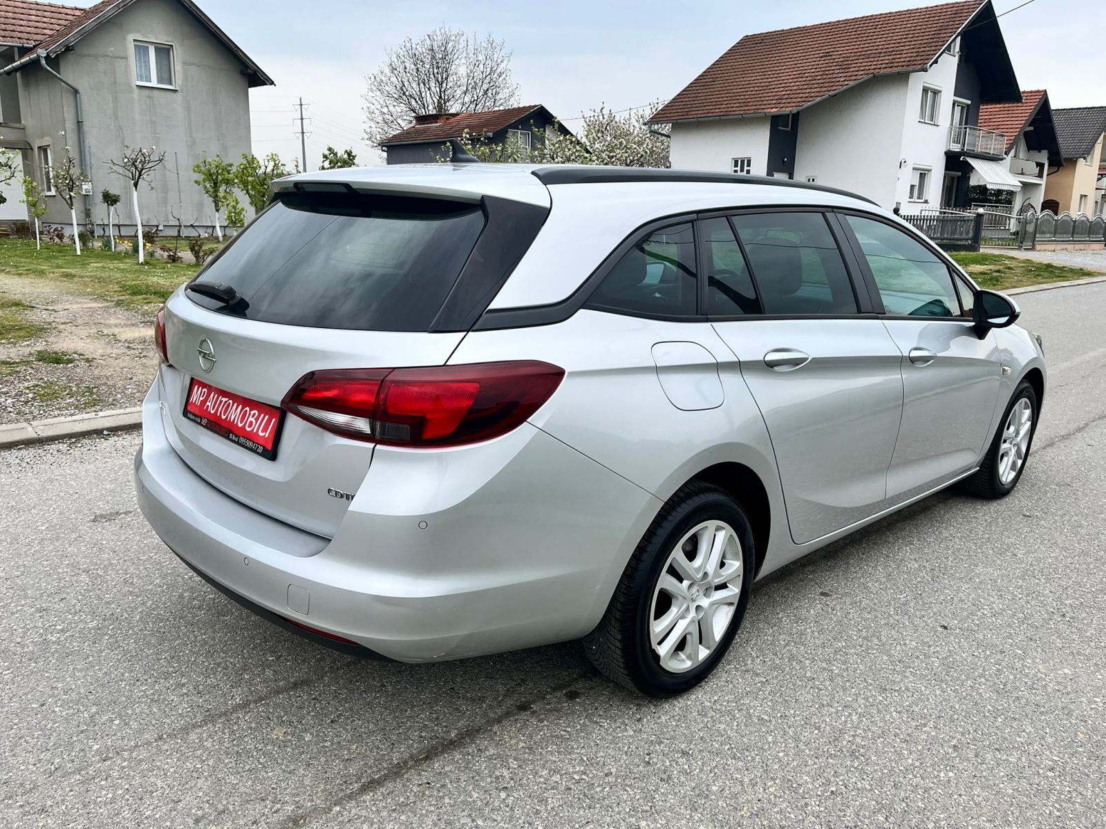 Opel Astra 1,6 CDTI-2017god.md-NAVIGACIJA-168tkm,xenon,senzori,KARTICE, fotografija 6