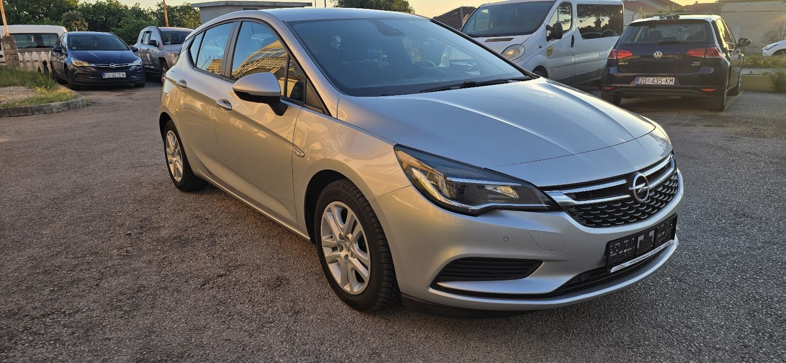Opel Astra 1.6 CDTI, 2018.g, 81kw, 190tkm, NAVI, SENZORI..., fotografija 7