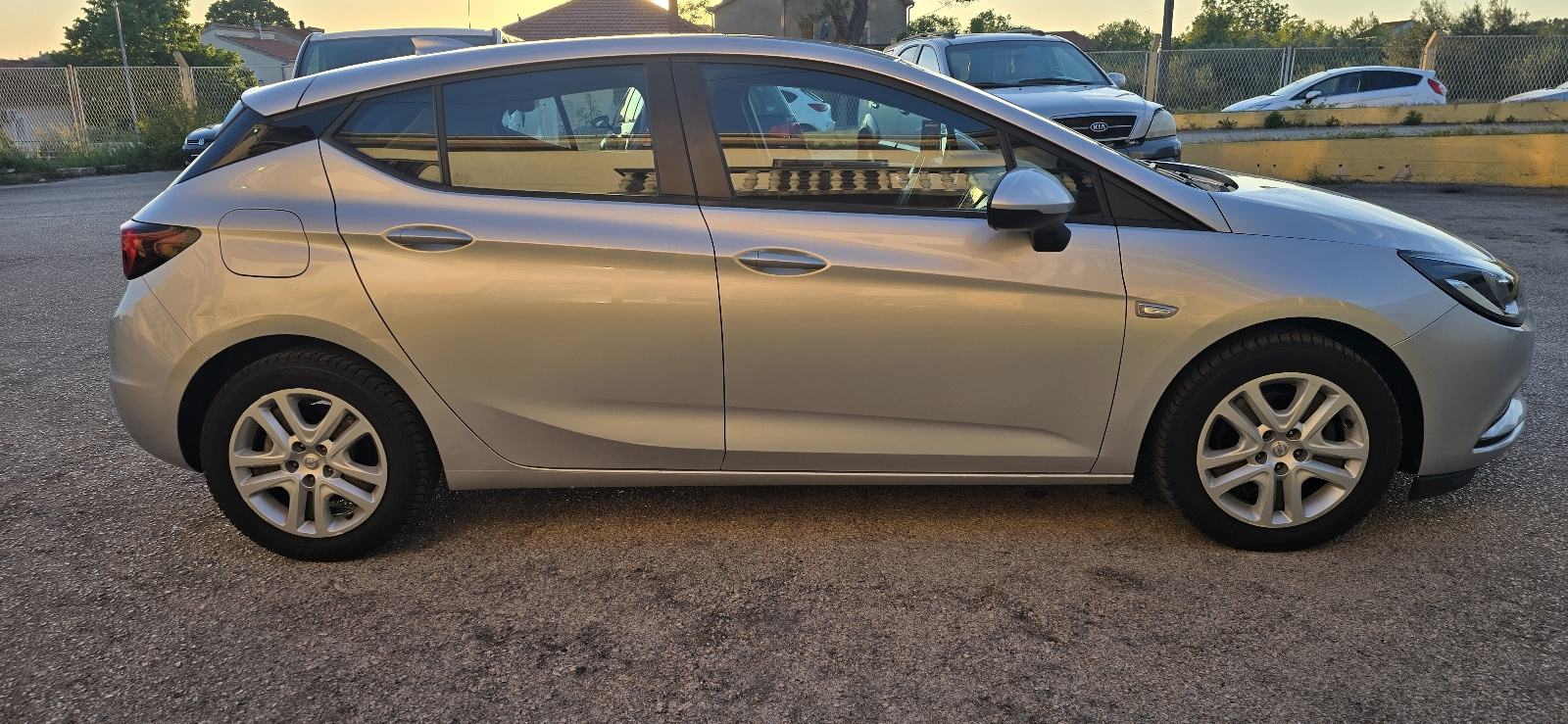 Opel Astra 1.6 CDTI, 2018.g, 81kw, 190tkm, NAVI, SENZORI..., fotografija 11