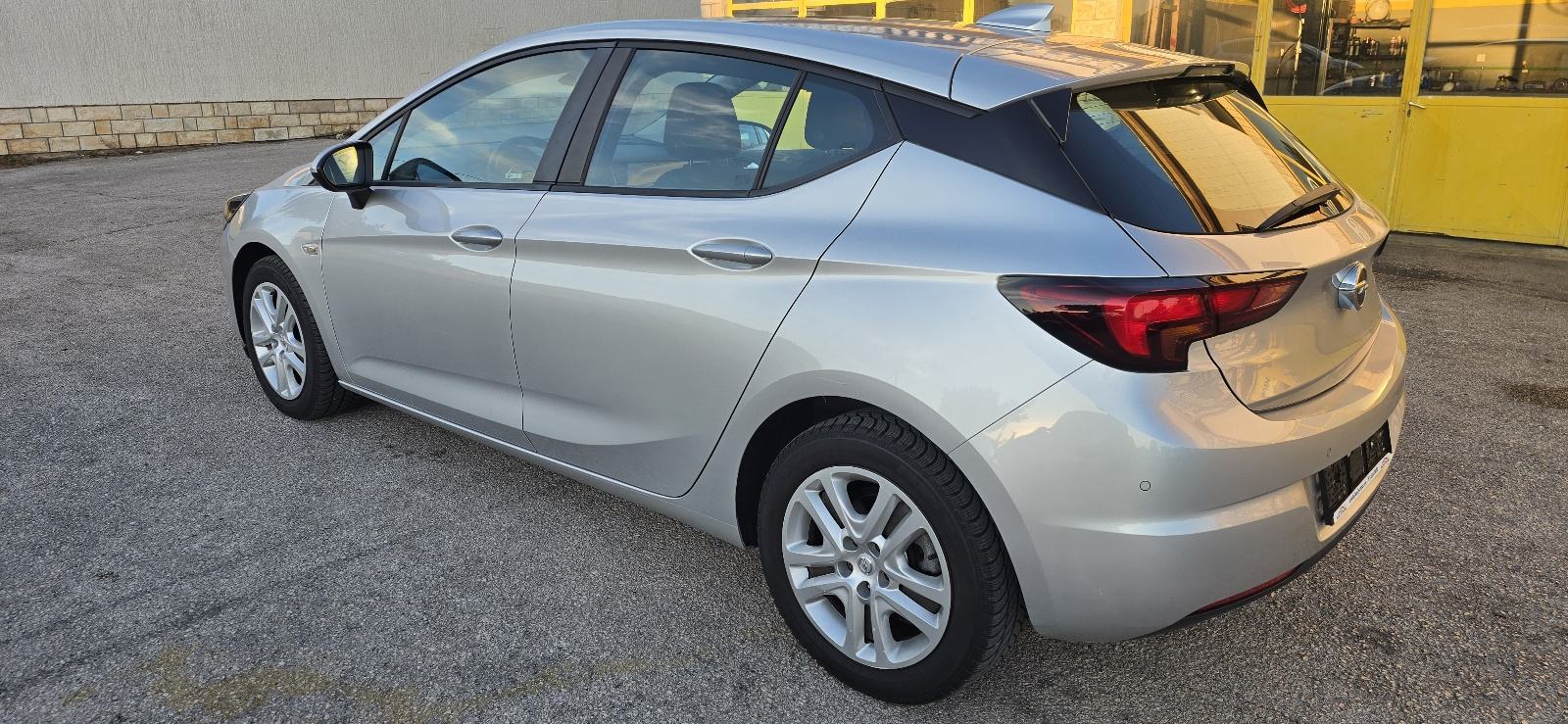 Opel Astra 1.6 CDTI, 2018.g, 81kw, 190tkm, NAVI, SENZORI..., fotografija 12