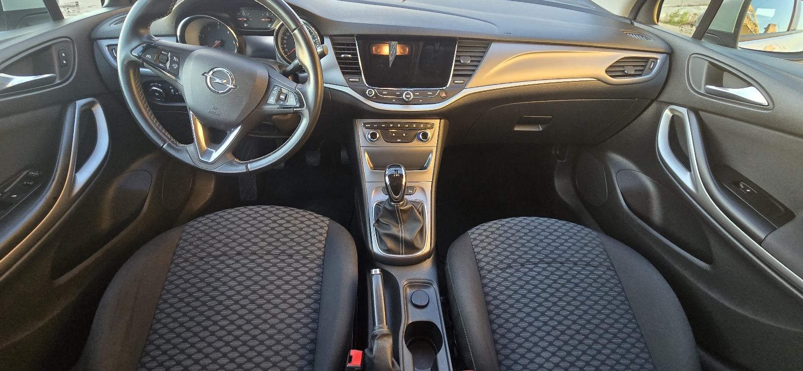 Opel Astra 1.6 CDTI, 2018.g, 81kw, 190tkm, NAVI, SENZORI..., fotografija 17