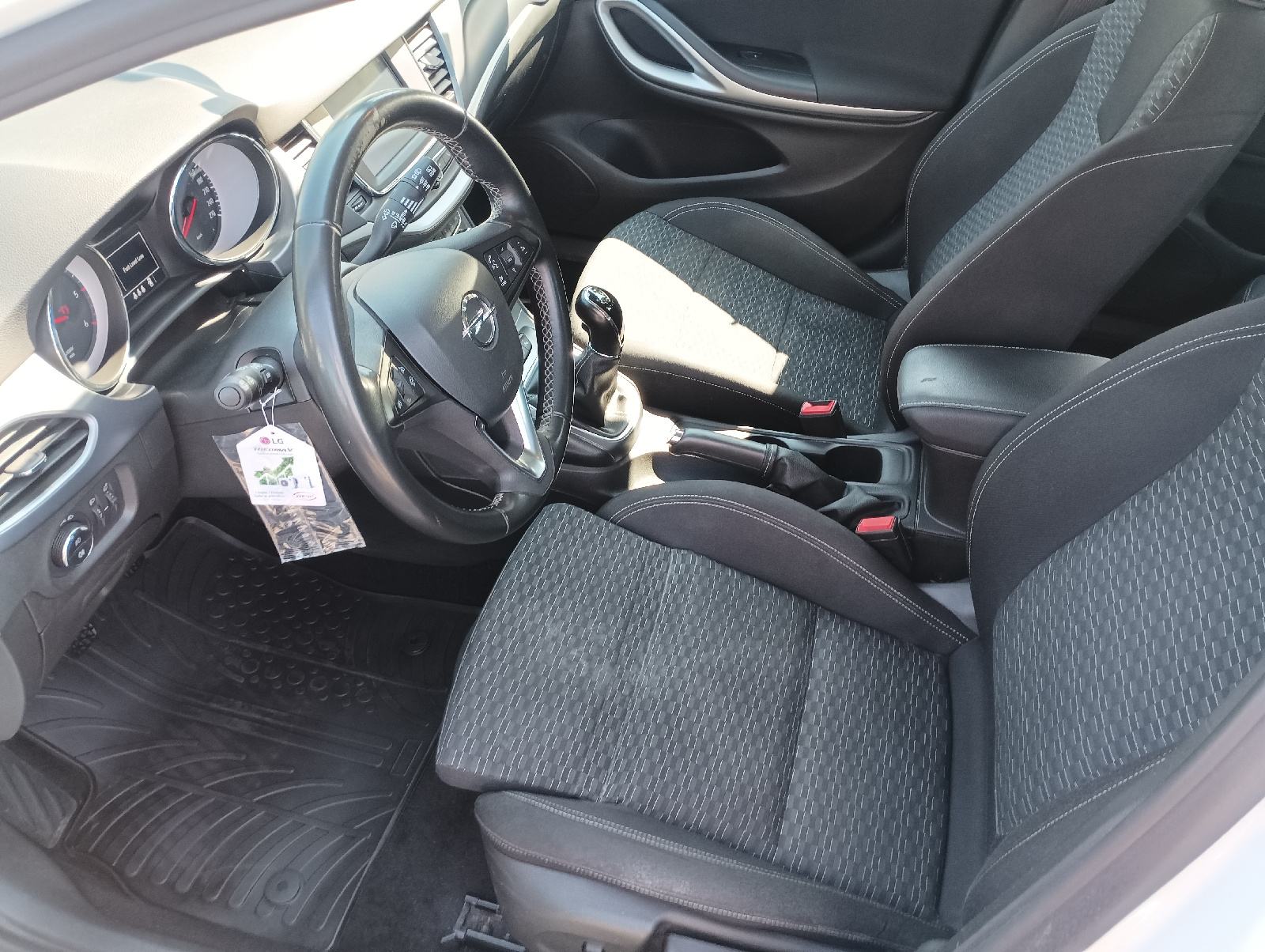 Opel Astra 1,6 CDTI ,81 kw,2018 god,nije uvoz,garancija,reg 12/2026, fotografija 11