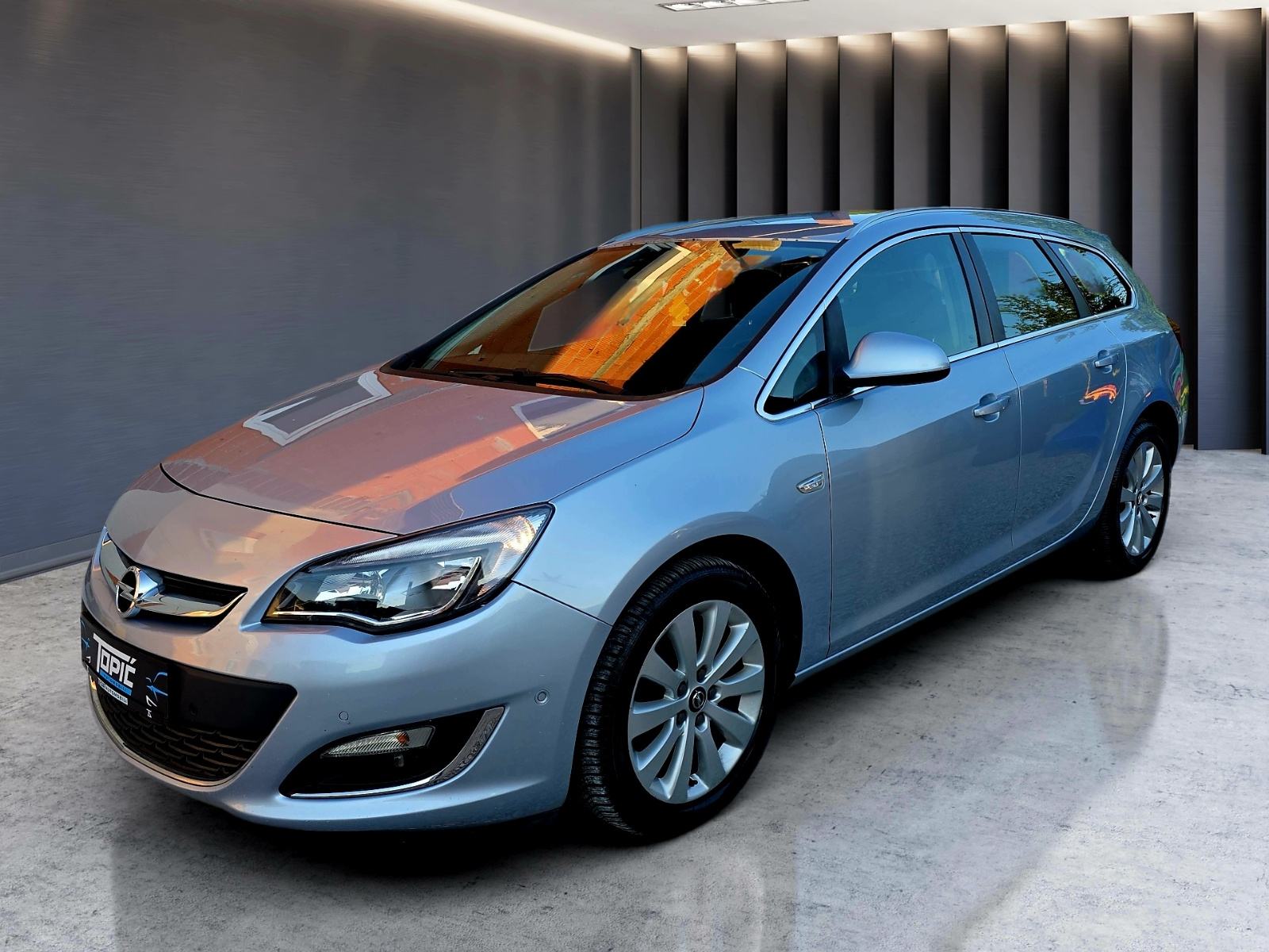 Opel Astra 1.6 CDTI ***CAMERA,NAVI,PDC,TEMP.***TOP STANJE***, fotografija 2