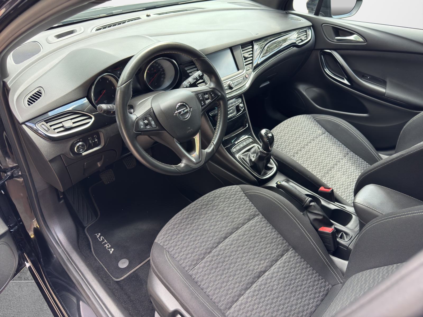 Opel Astra 1.6 CDTI Dynamic, fotografija 7