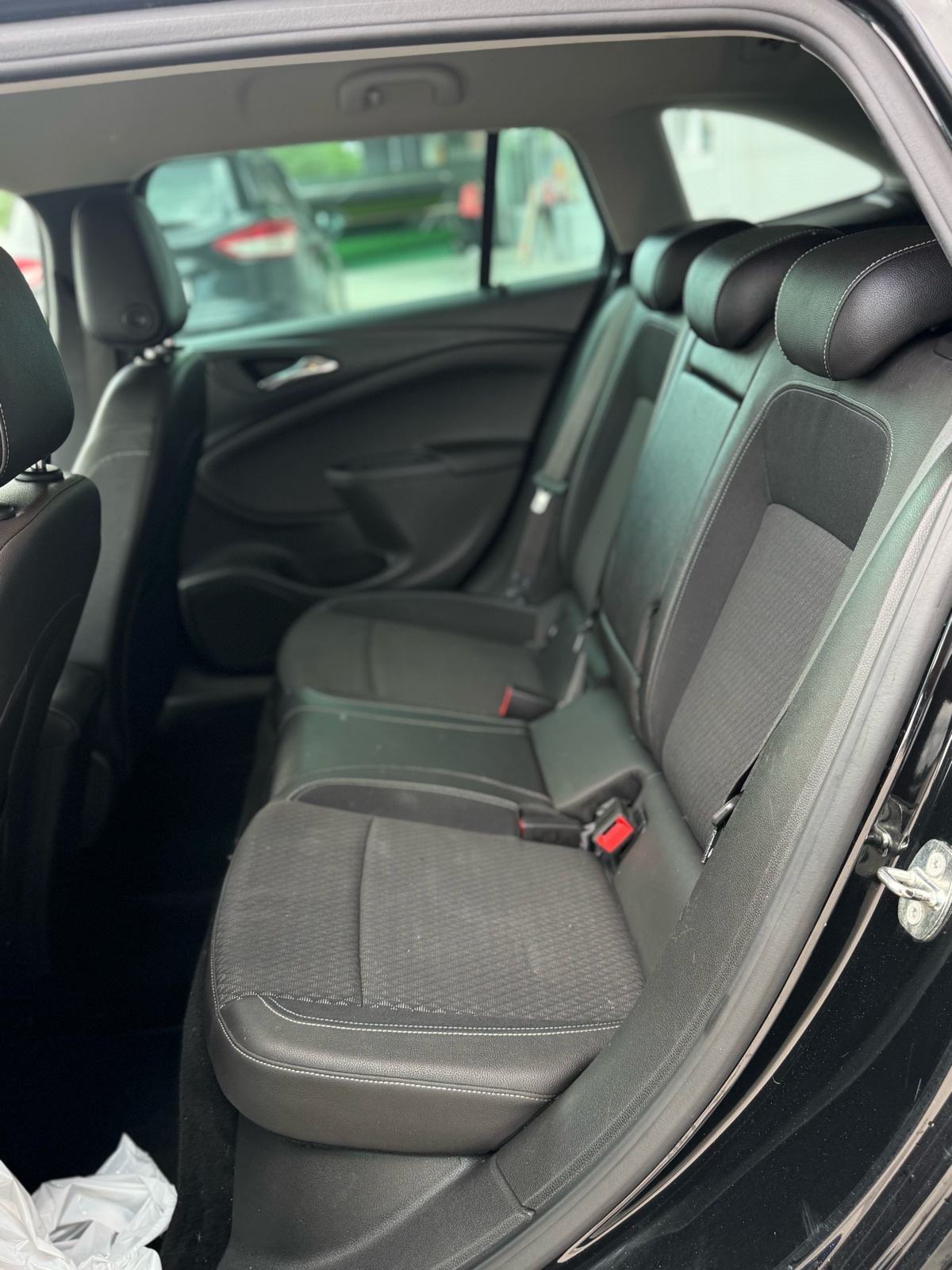 Opel Astra 1.6 CDTI full oprema radar xenon camera kuka VELIKI SERV!!, fotografija 12