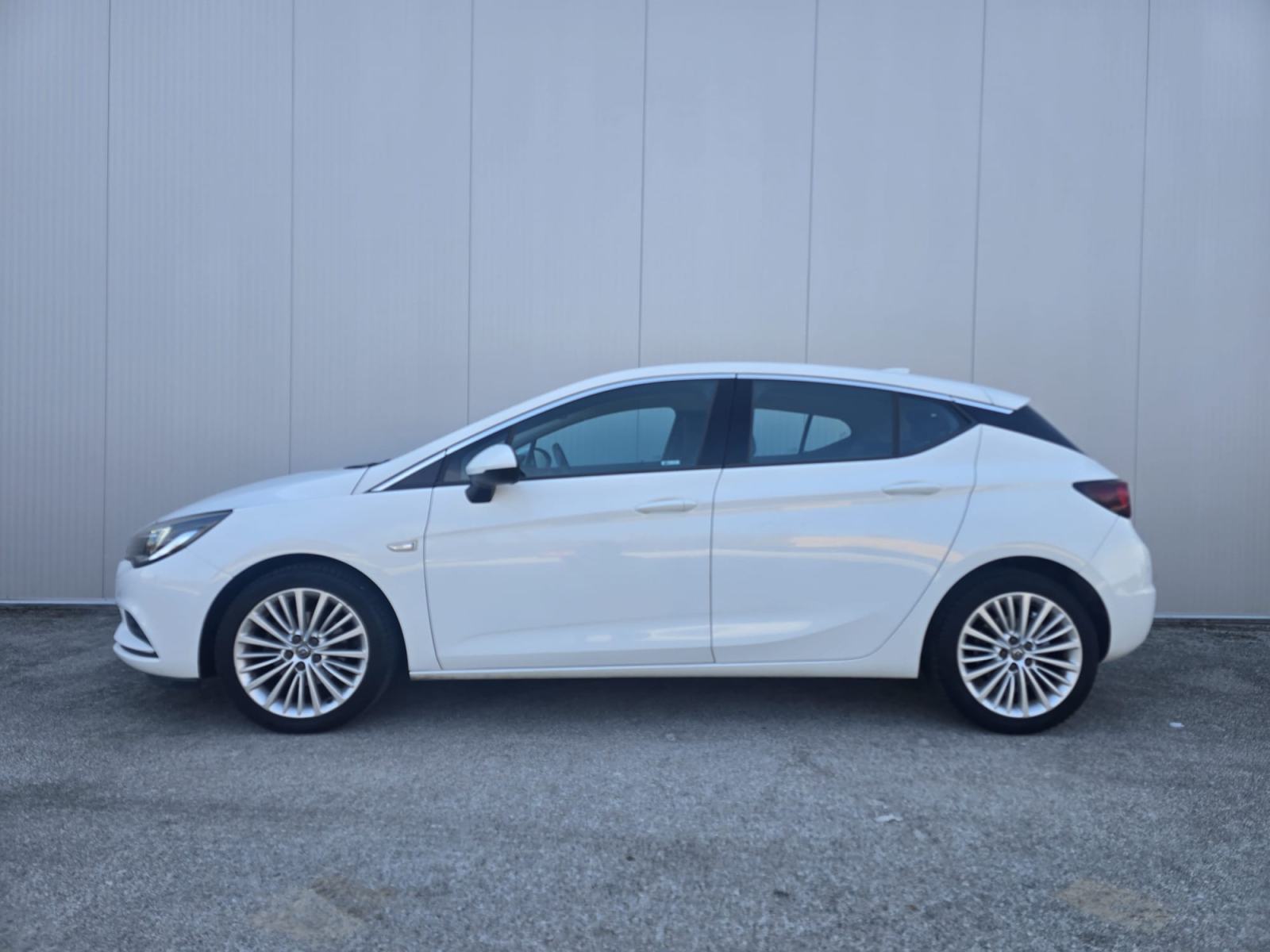 Opel Astra 1,6 CDTI Innovation, Top stanje, 1. vl., Servisna, Jamstvo!, fotografija 2