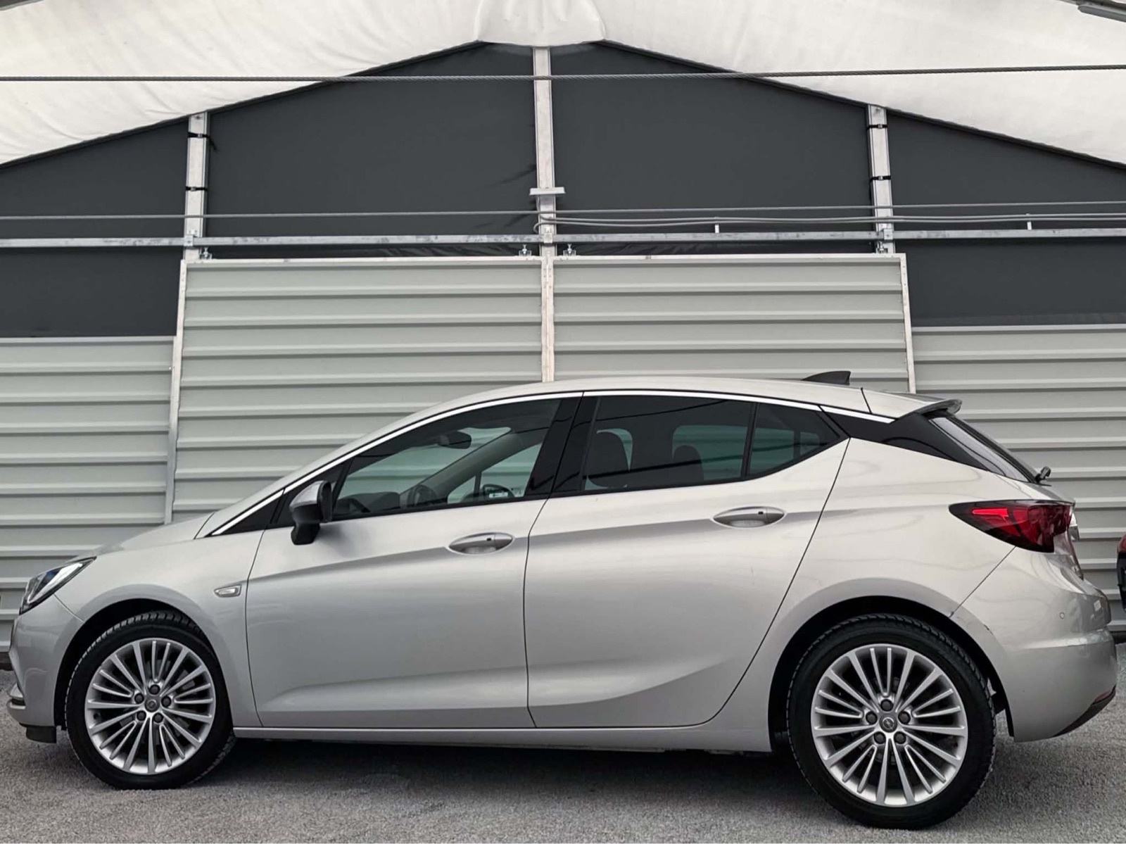 Opel Astra 1.6 CDTI - LED - NAVI - ALU - PDC - ODLIČNA..., fotografija 6