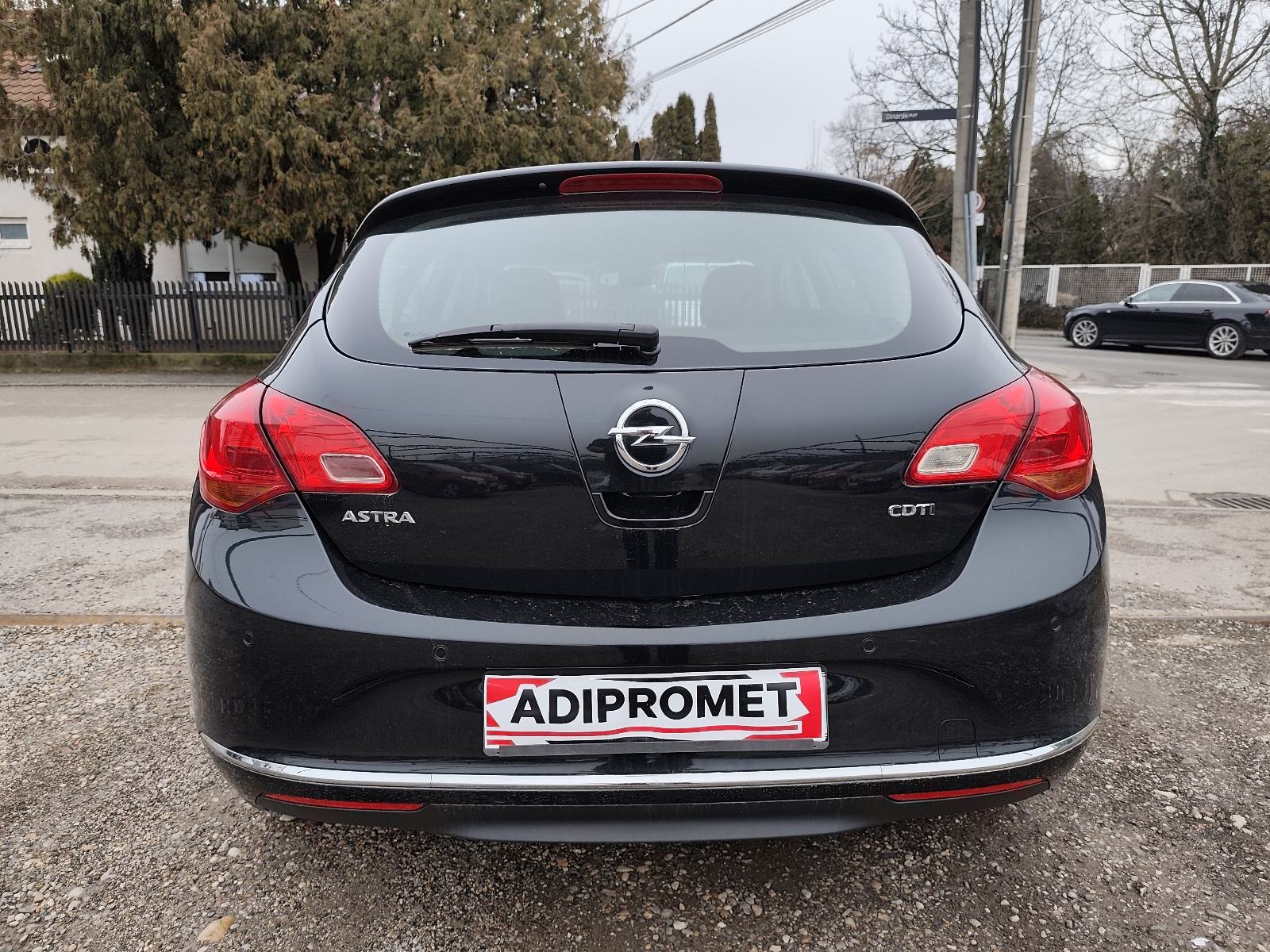 Opel Astra 1.6 CDTI // REG 1 GOD // TOP STANJE // ALU // KLIMA //, fotografija 8