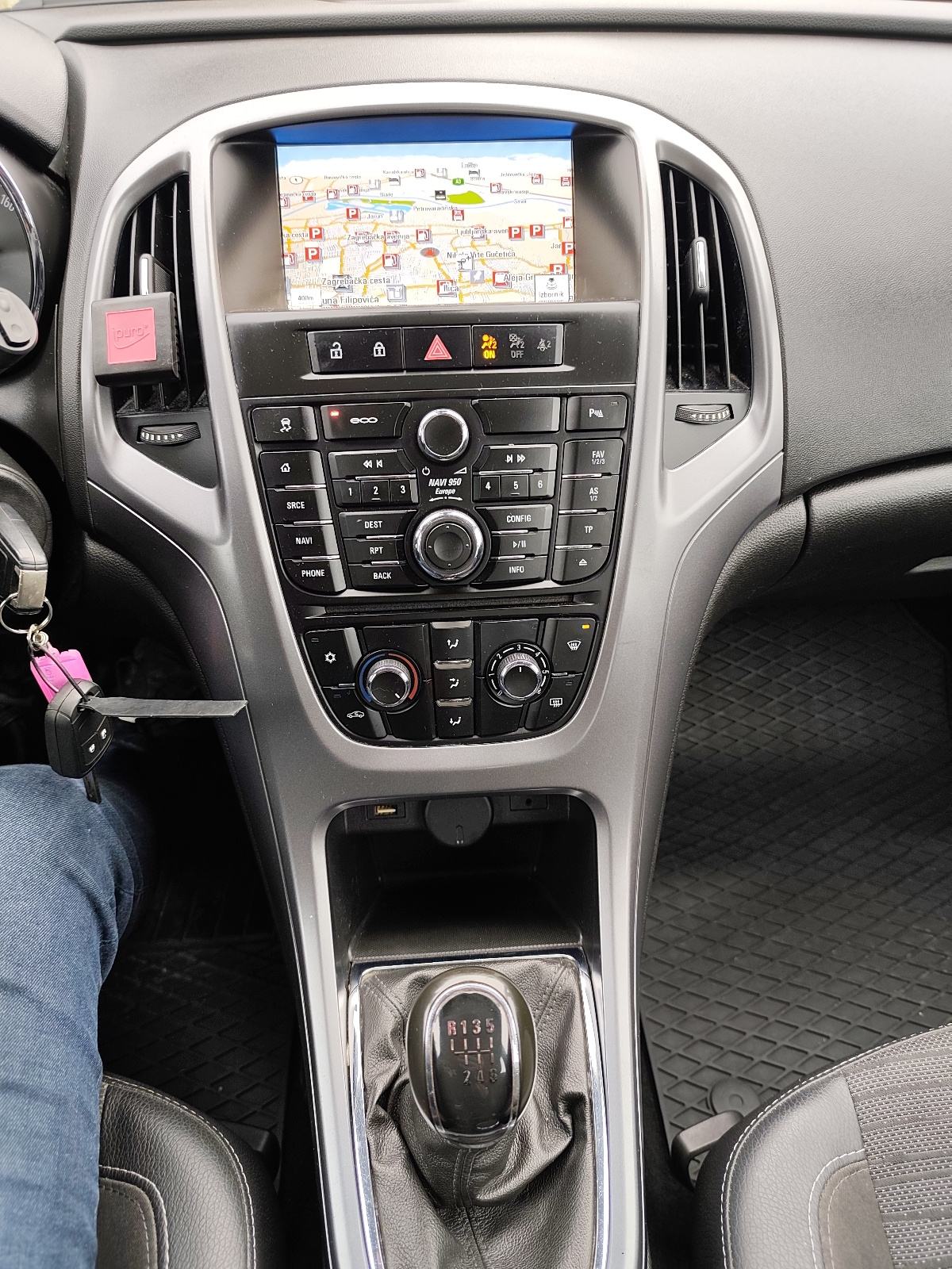 Opel Astra 1.6 CDTI // REG 1 GOD // TOP STANJE // ALU // KLIMA //, fotografija 17