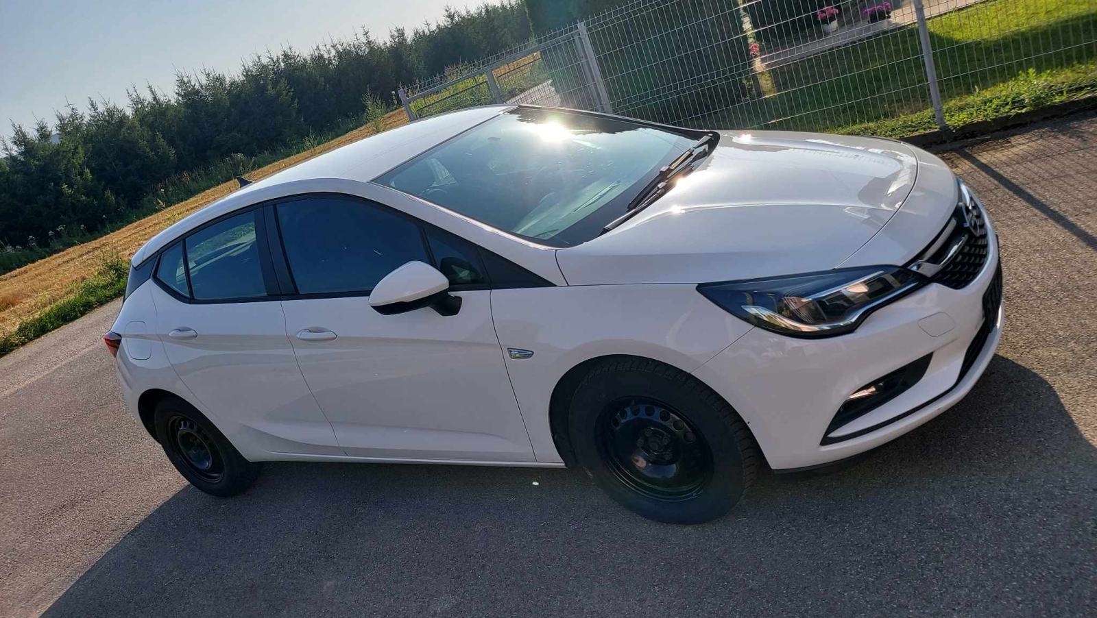 Opel Astra 1.6 CDTI, Veliki servis odrađen, fotografija 9