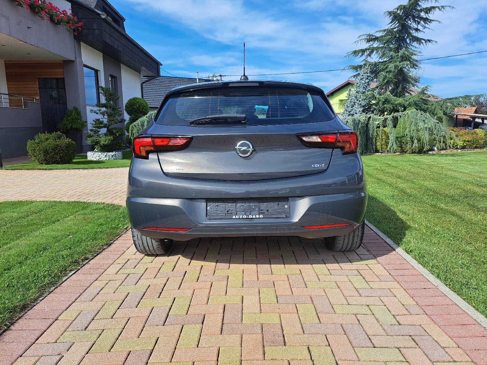 Opel Astra 1.6 CDTI, fotografija 8