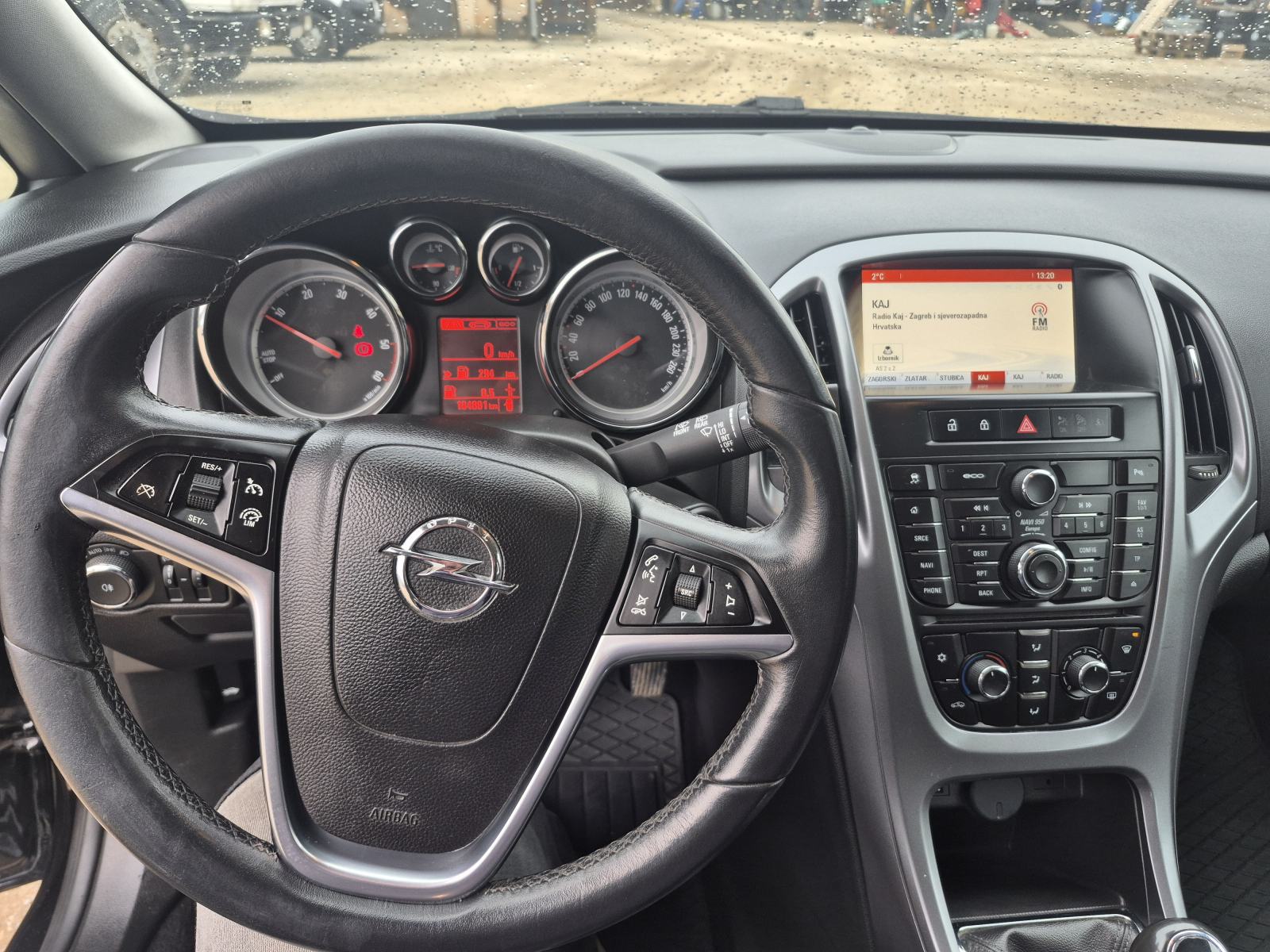 Opel Astra J 1,6 CDTI, fotografija 15