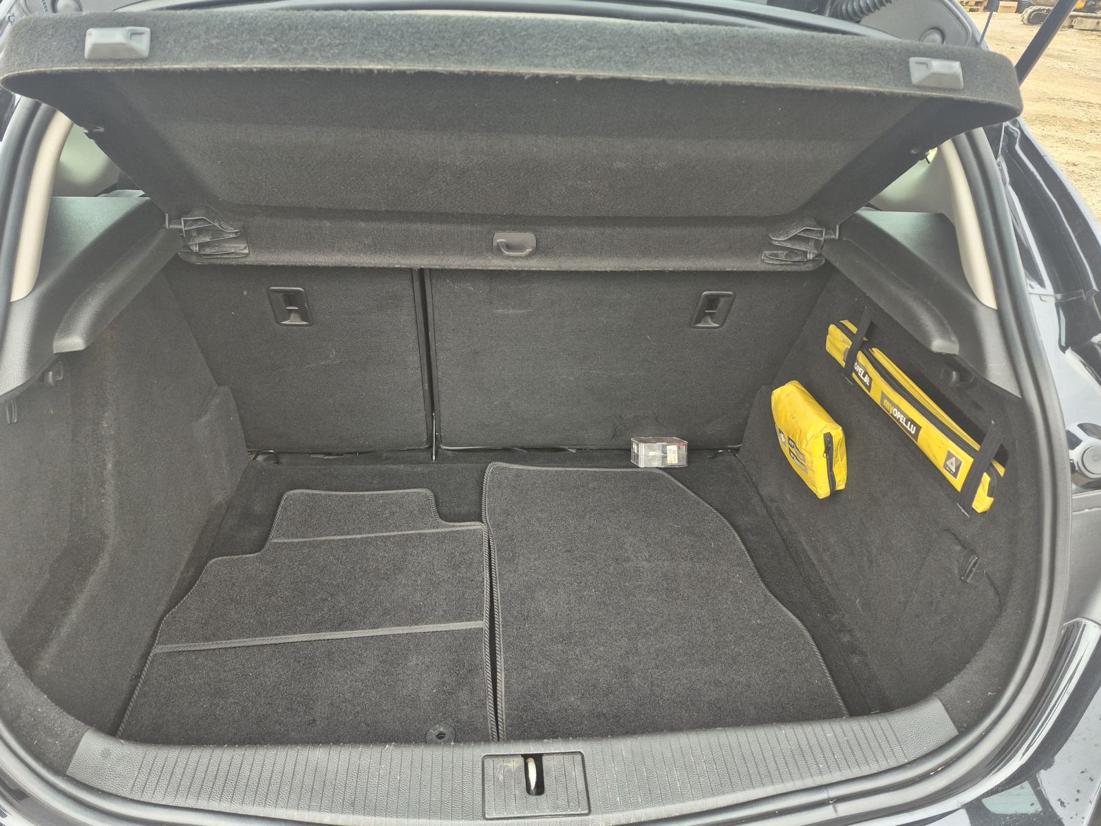 Opel Astra J 1,6 CDTI, fotografija 19