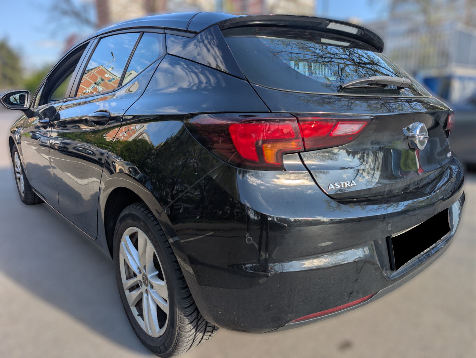 Opel Astra 1.6 CDTI, fotografija 3