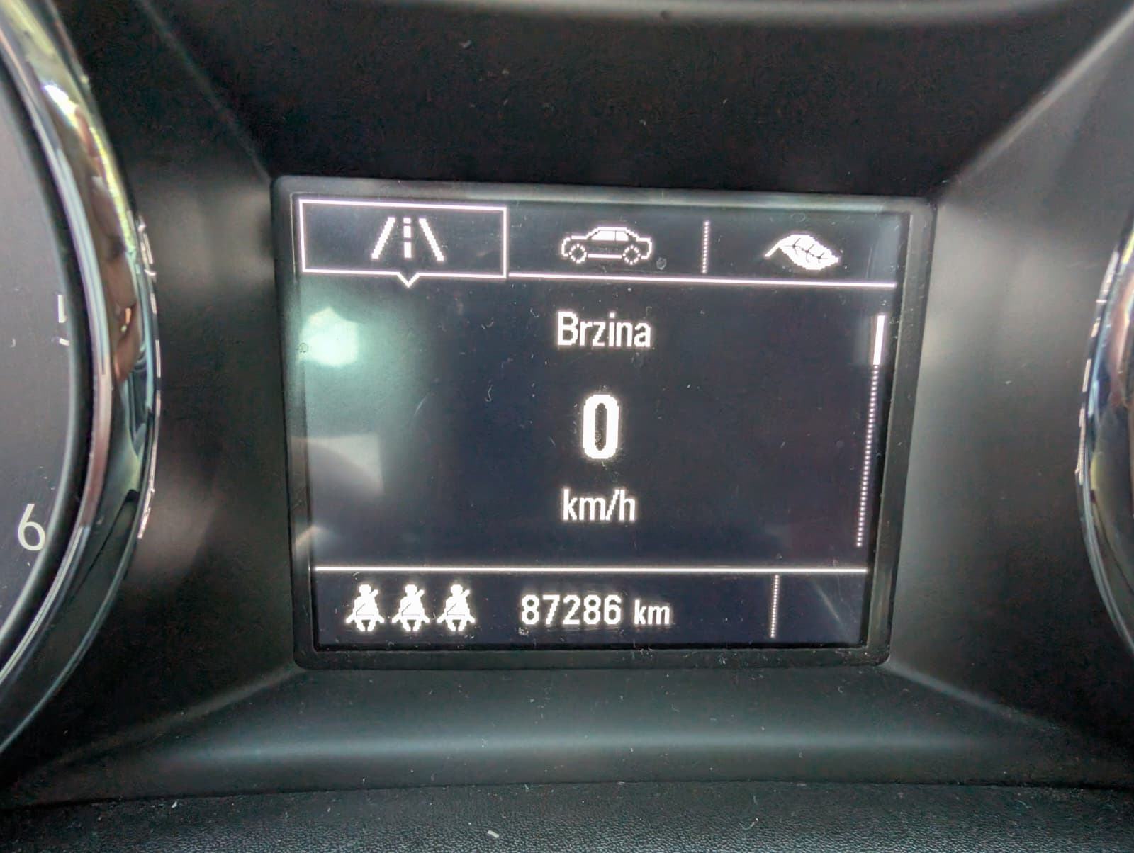 Opel Astra 1.6 CDTI, fotografija 8