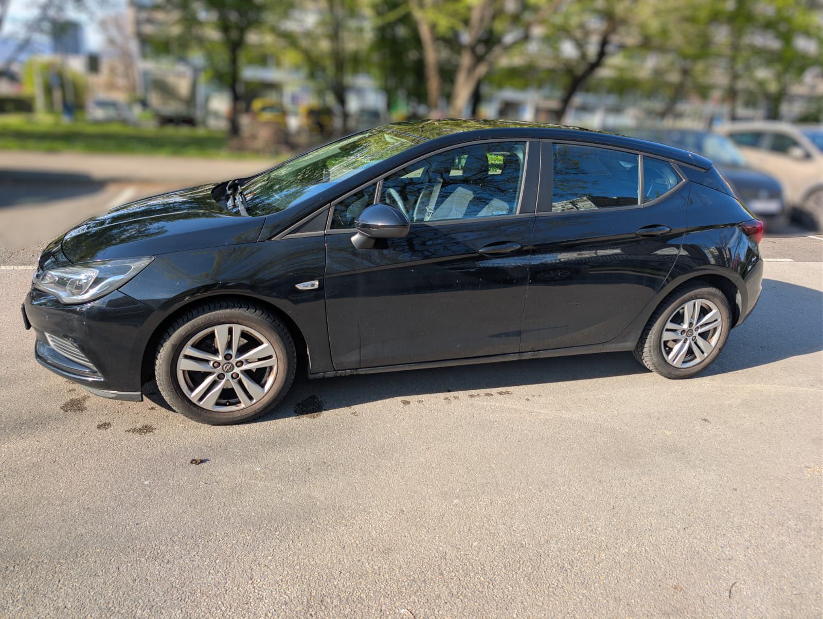 Opel Astra 1.6 CDTI, fotografija 2
