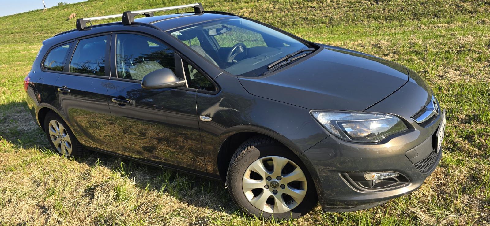 Opel Astra SportsTourer 1,6 CDTI Enjoy, prvi vlasnik, reg.01/27, 5900€, fotografija 4