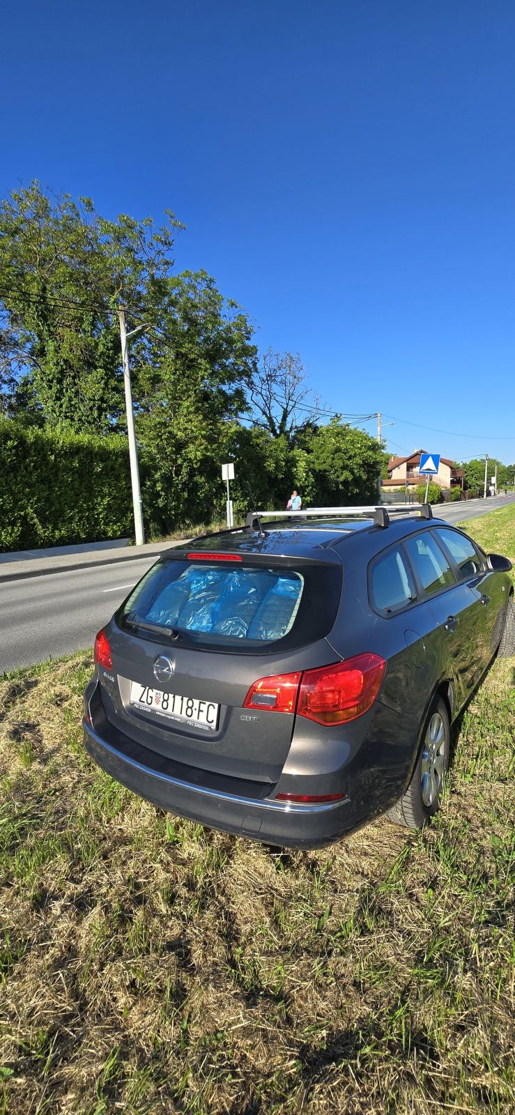 Opel Astra SportsTourer 1,6 CDTI Enjoy, prvi vlasnik, reg.01/27, 5900€, fotografija 7
