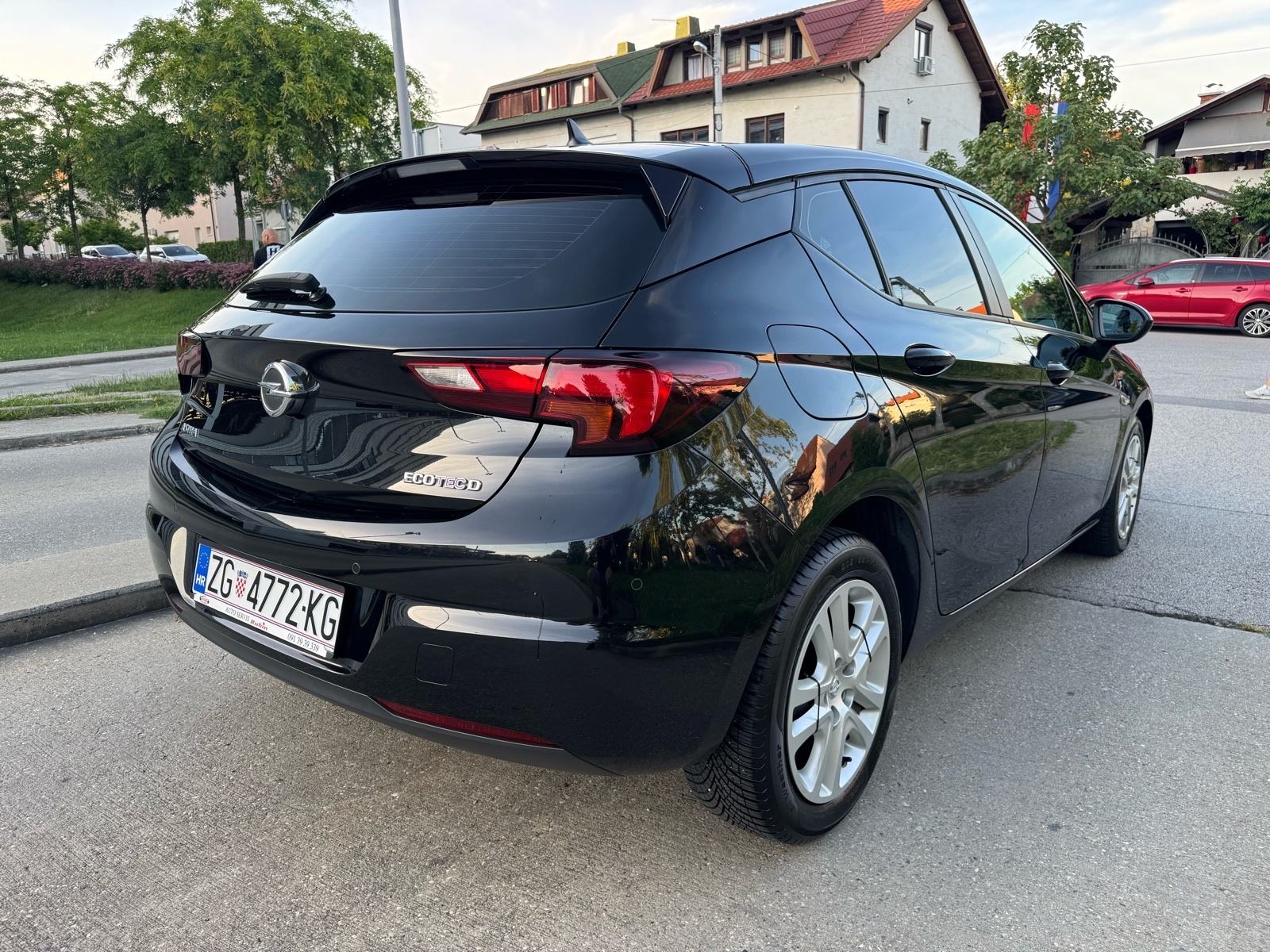 Opel Astra 1.6 CDTI, pogled izvana - slika 5