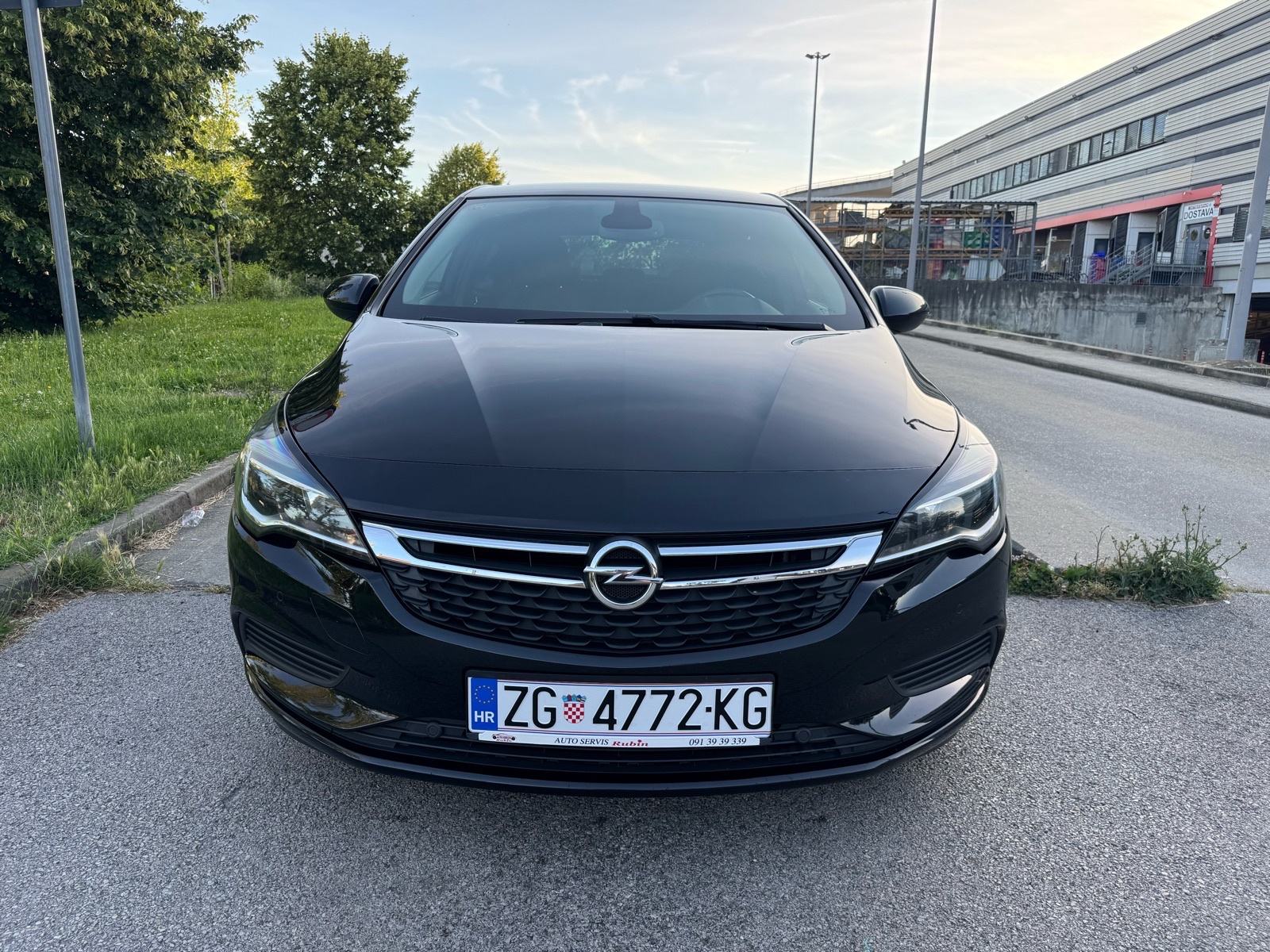 Opel Astra 1.6 CDTI, pogled izvana - slika 2