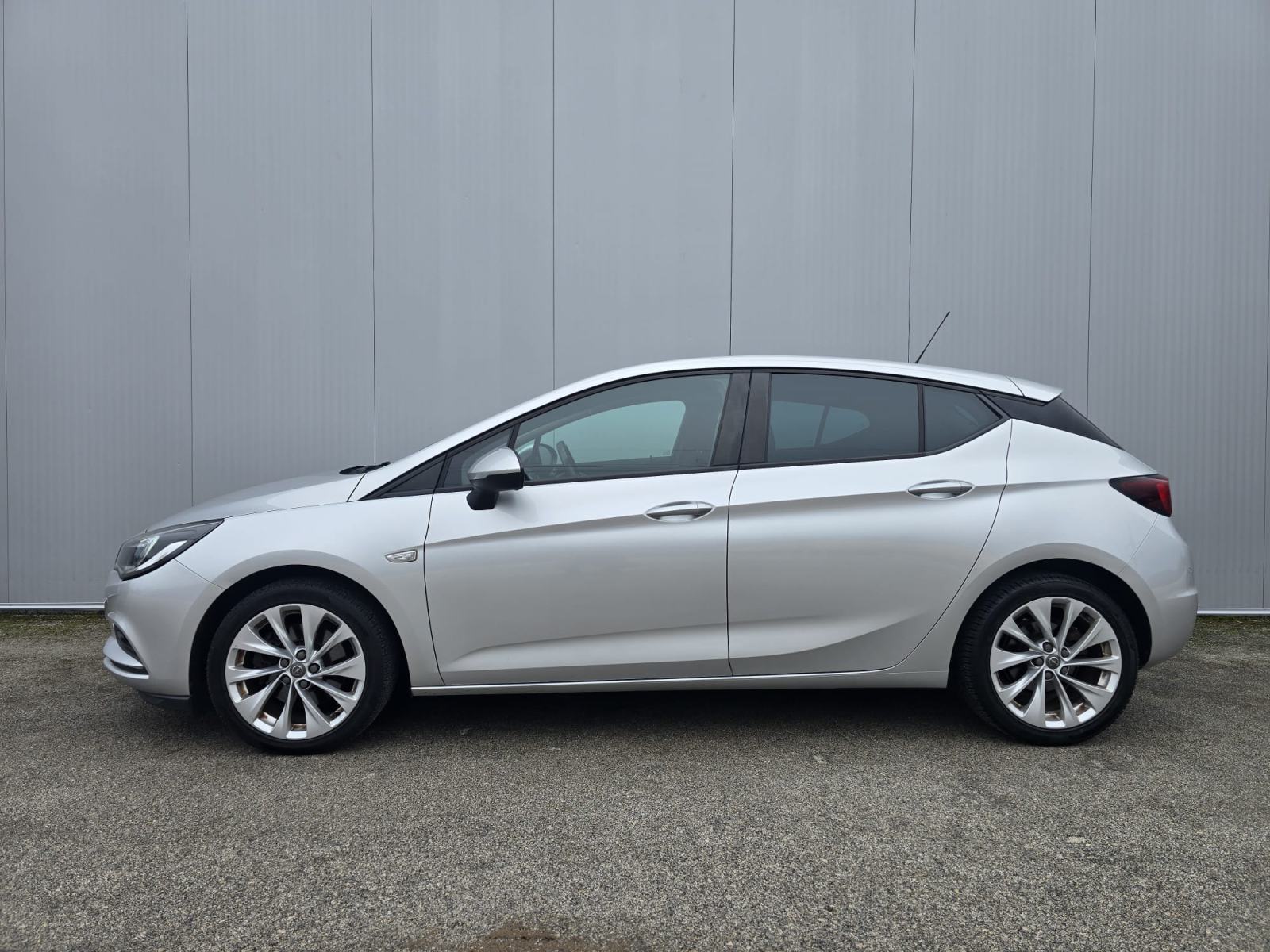 Opel Astra 1,6 CDTI Innovation, Top stanje, 1. vl., Servisna, Jamstvo!, fotografija 2
